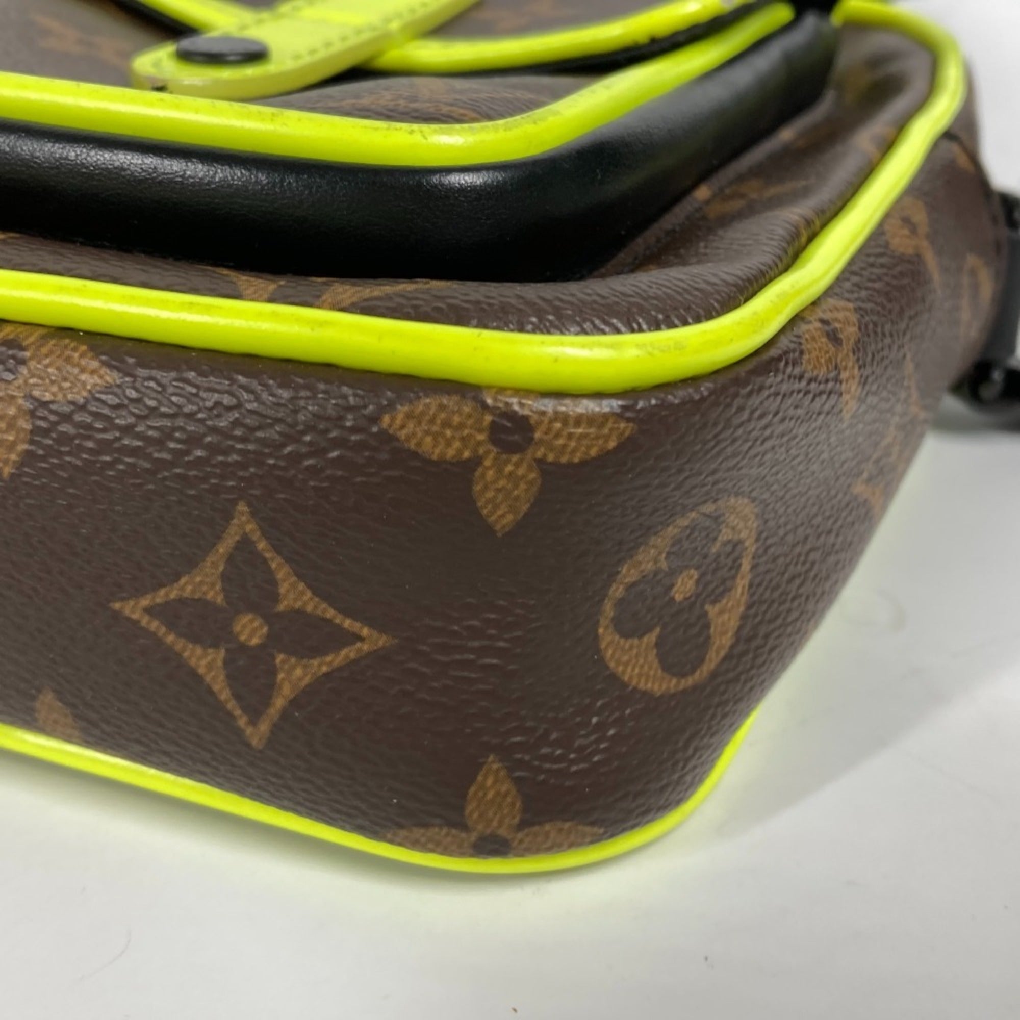 Louis Vuitton Brown Yellow Monogram Pochette Shoulder Bag (Pre-Owned)