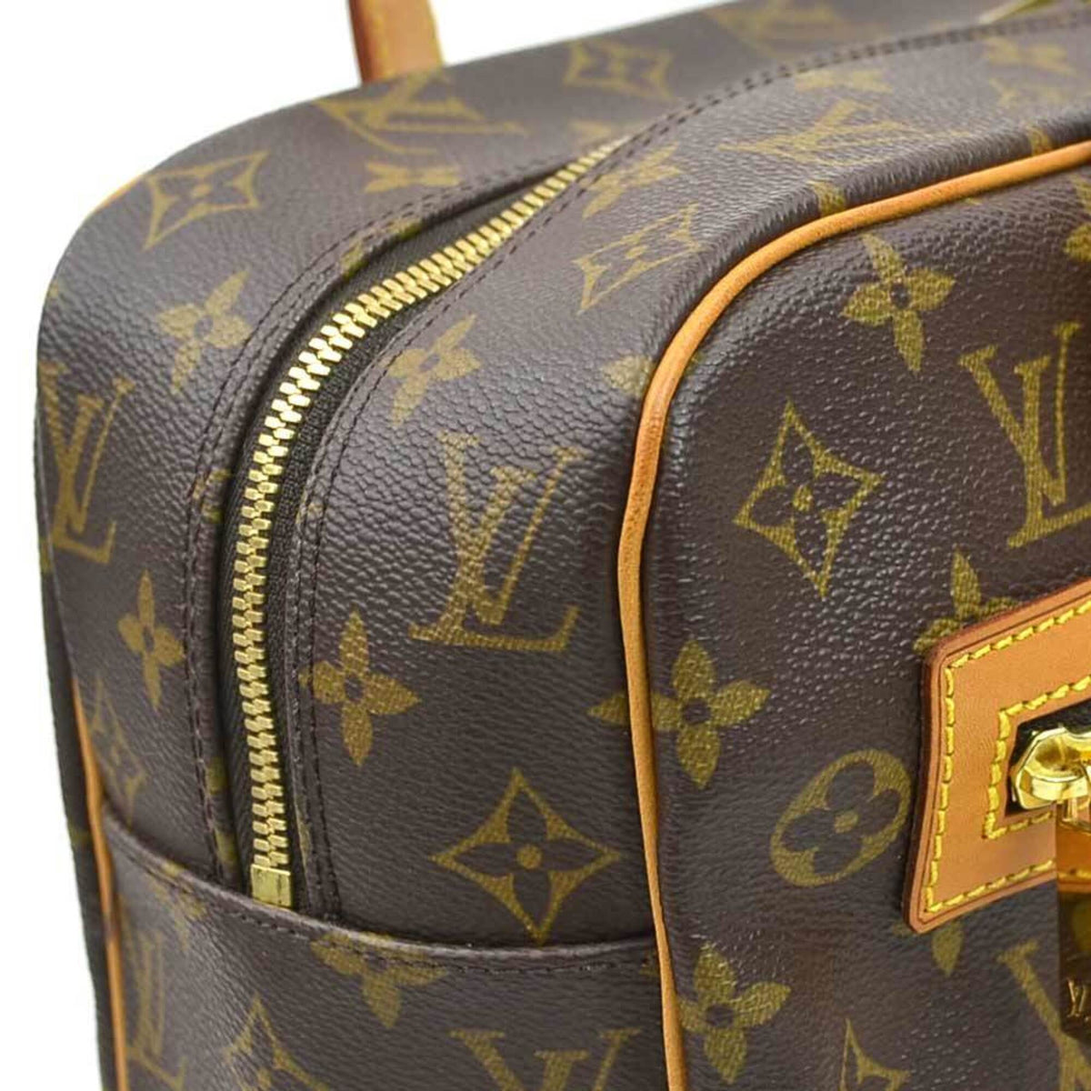 Louis Vuitton Brown Monogram Monogram Shoulder Bag (Pre-Owned)