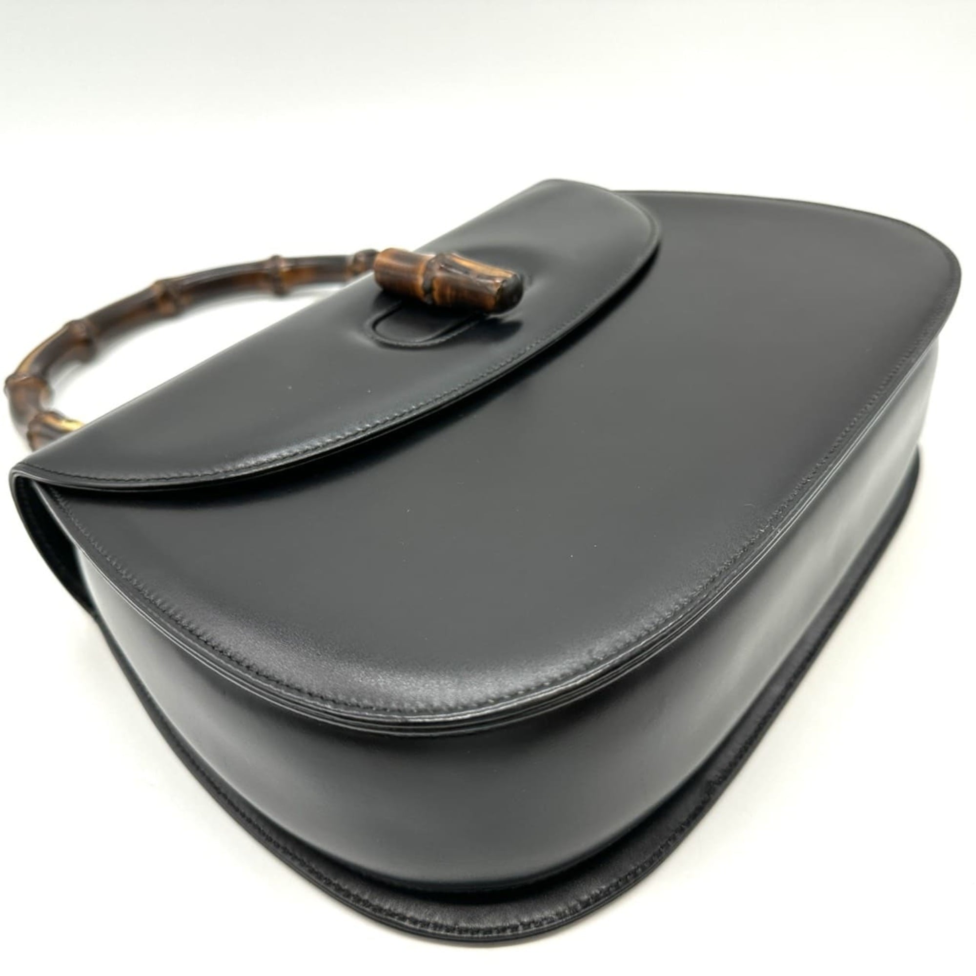 Gucci Black Bamboo Leather Handbag (Pre-Owned)