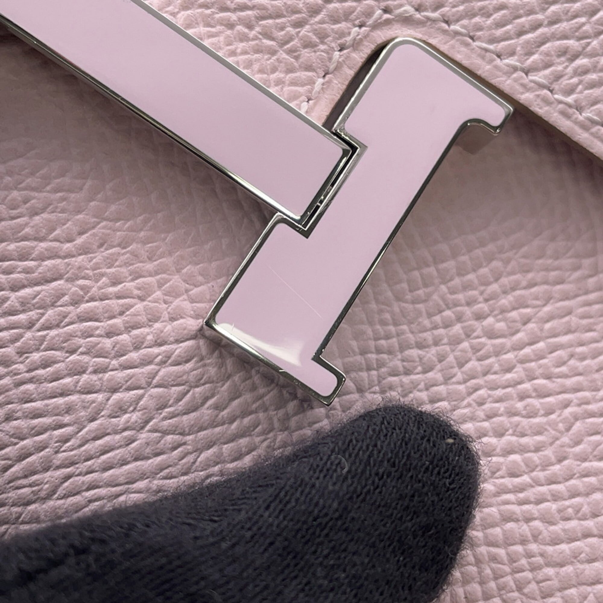Hermes Pale Pink Epsom Leather Long Wallet (Bi-Fold) (Pre-Owned)