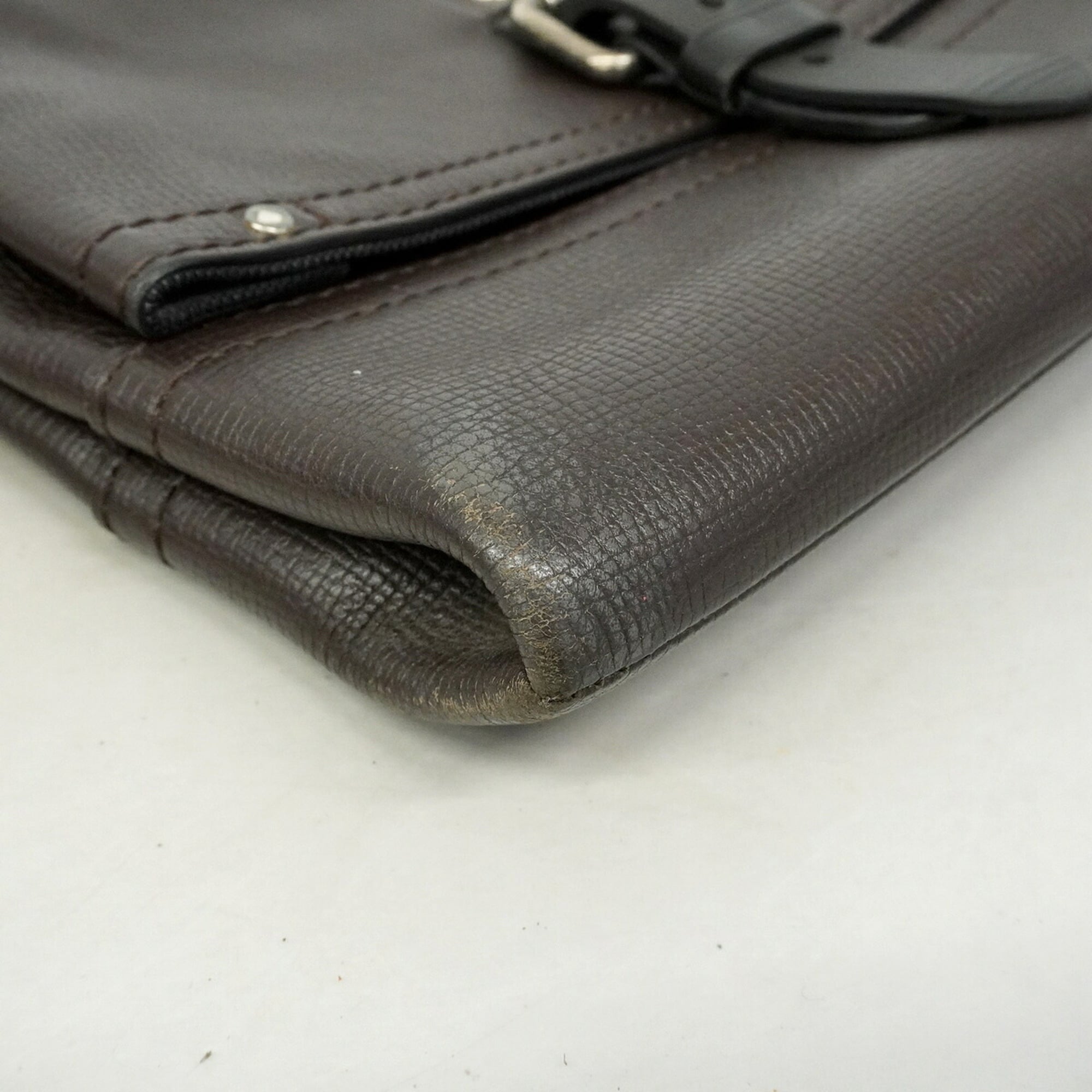 Louis Vuitton Coffee Shoulder Bag (Pre-Owned)