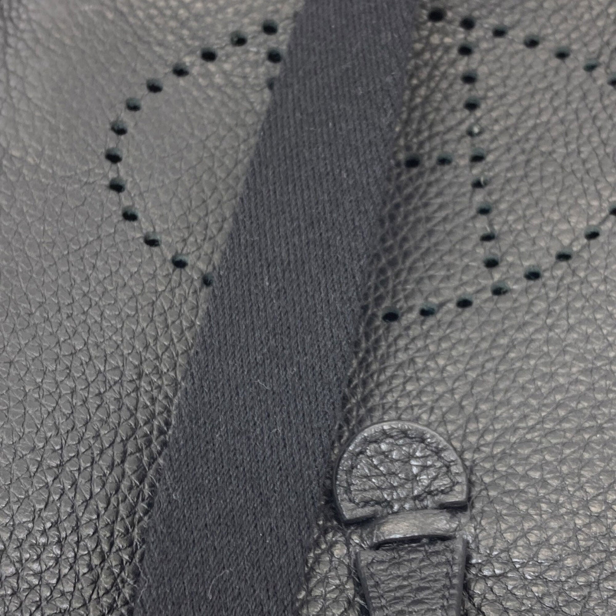 Hermes Evelyne Black Shoulder Bag (Pre-Owned)