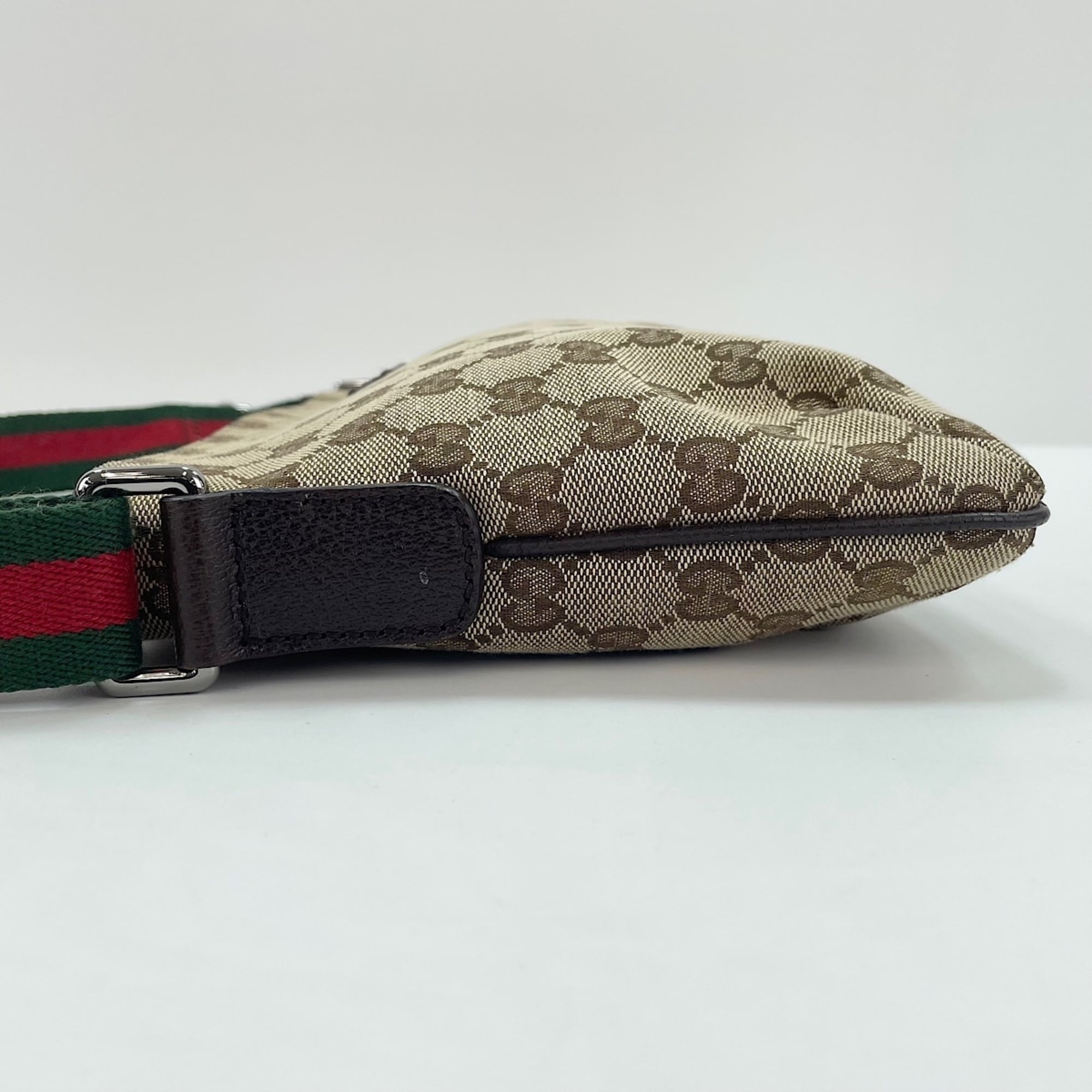 Gucci Beige Shoulder Bag (Pre-Owned)