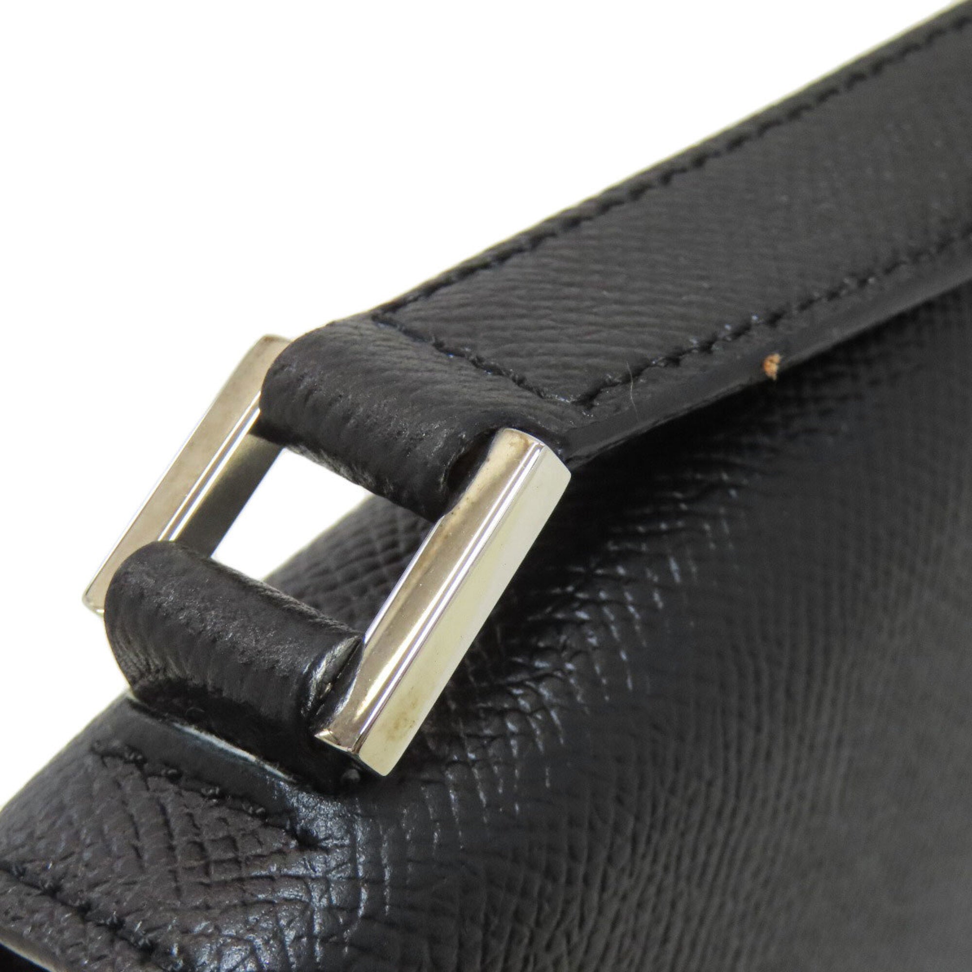 Bvlgari Black Leather Shoulder Bag (Pre-Owned)