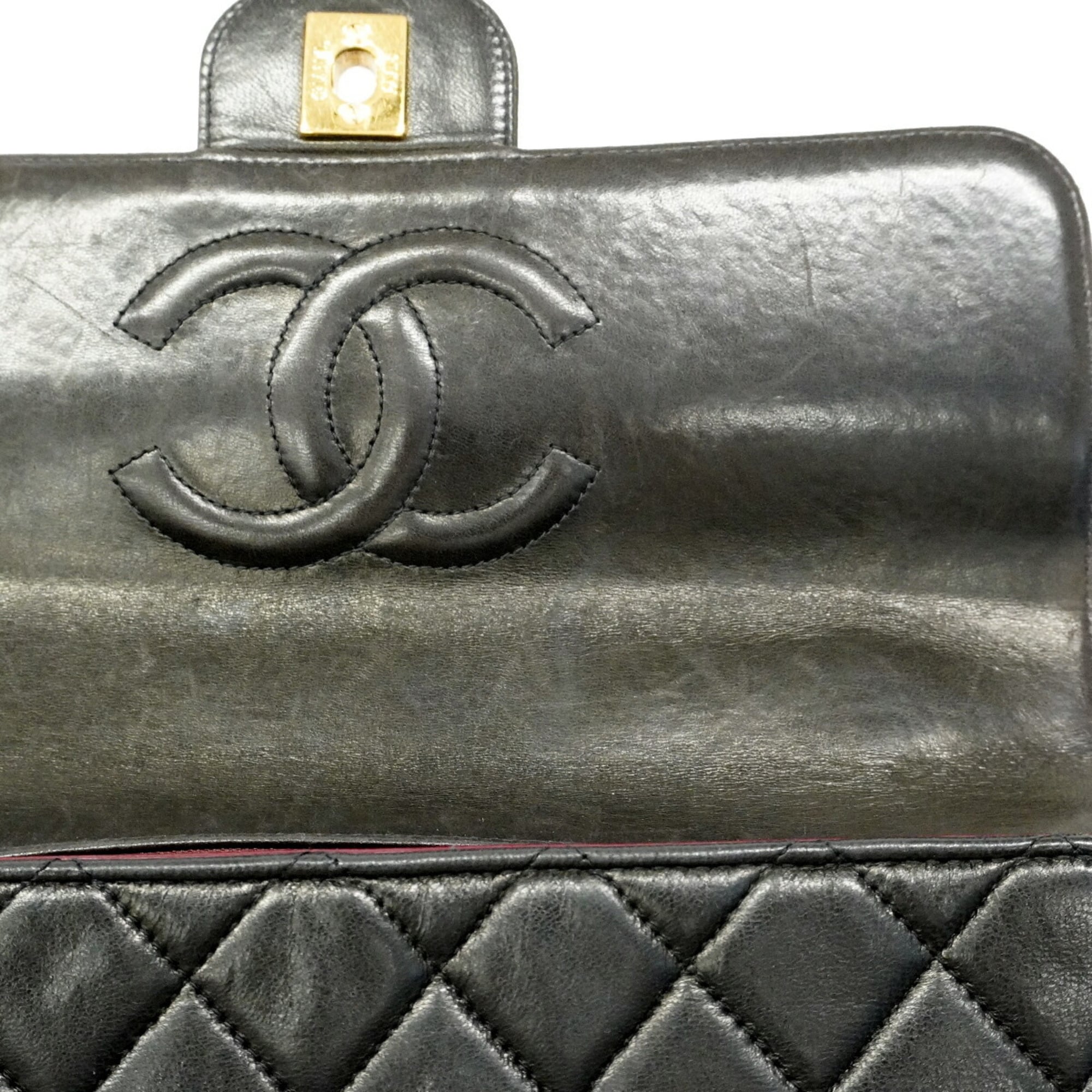 Chanel Black Leather Handbag (Pre-Owned)