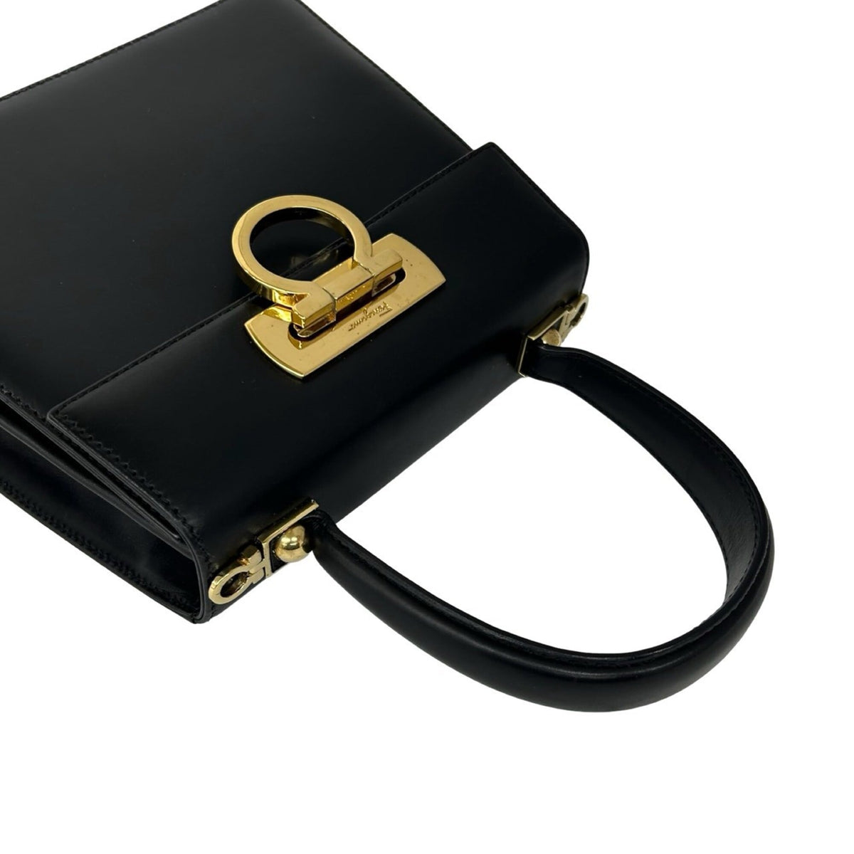 Salvatore Ferragamo Black Leather Handbag Shoulder Bag (Pre-Owned)