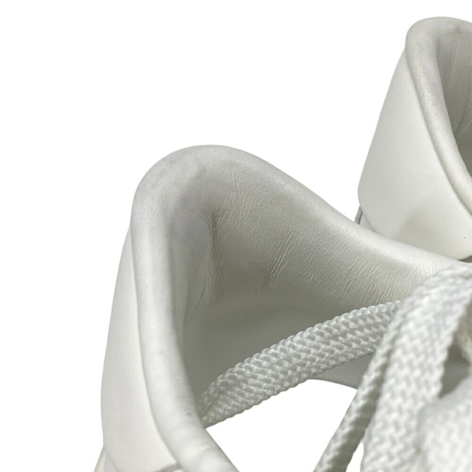 Valentino Garavani White Sneakers (Pre-Owned)