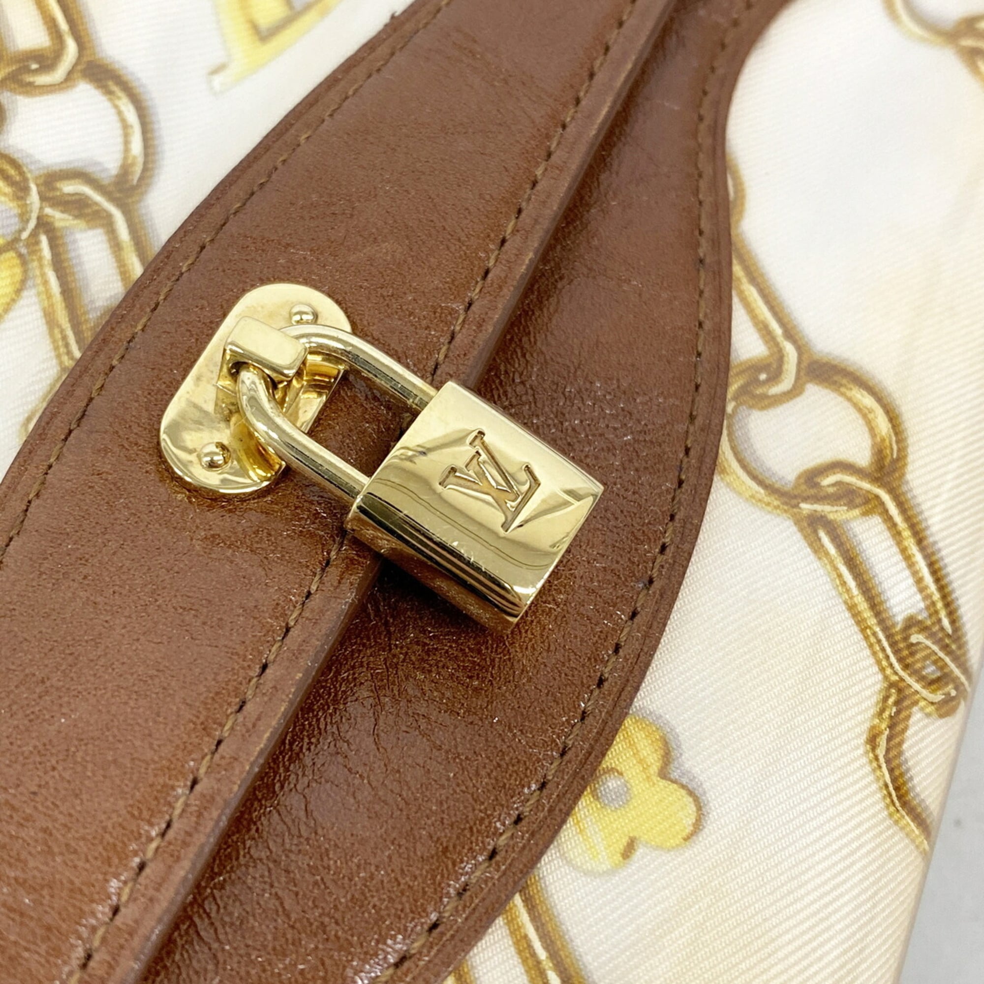 Louis Vuitton Blanc Long Wallet (Bi-Fold) (Pre-Owned)