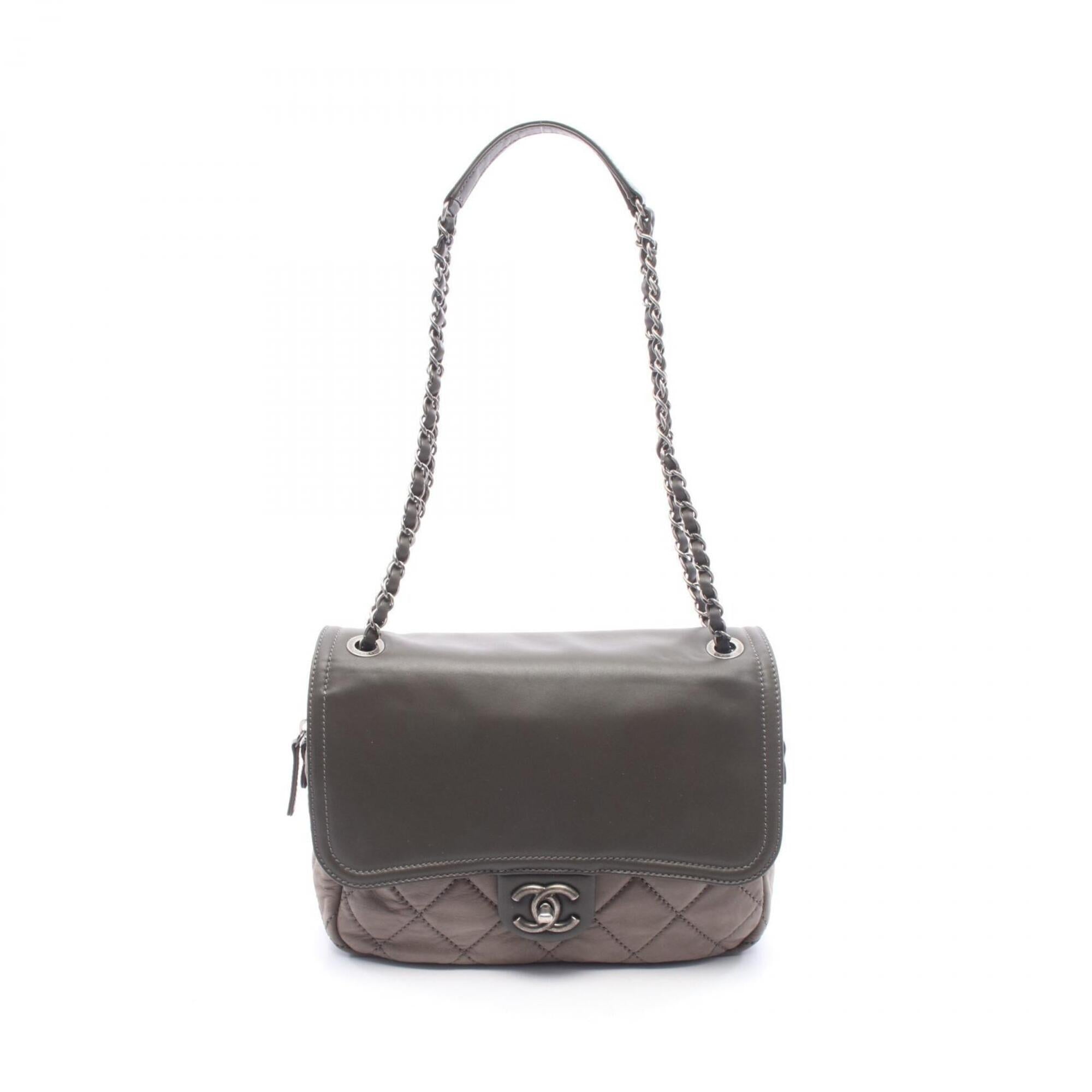 Chanel Khaki Leather Handbag Shoulder Bag (Pre-Owned)