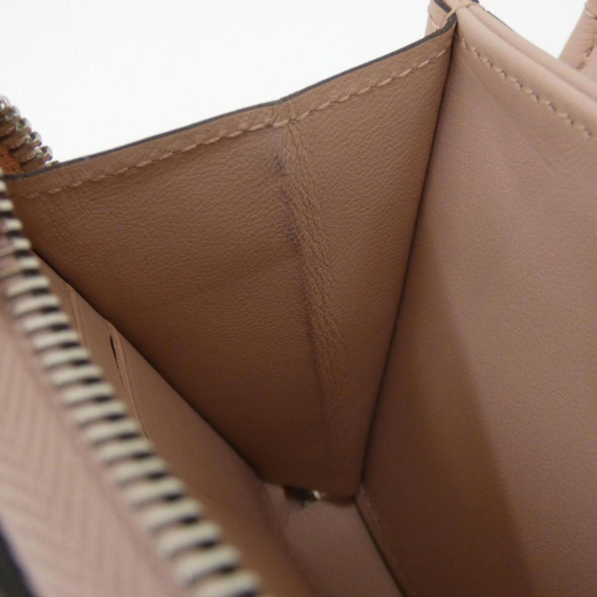 Louis Vuitton Magnolia Pink Leather Long Wallet (Bi-Fold) (Pre-Owned)