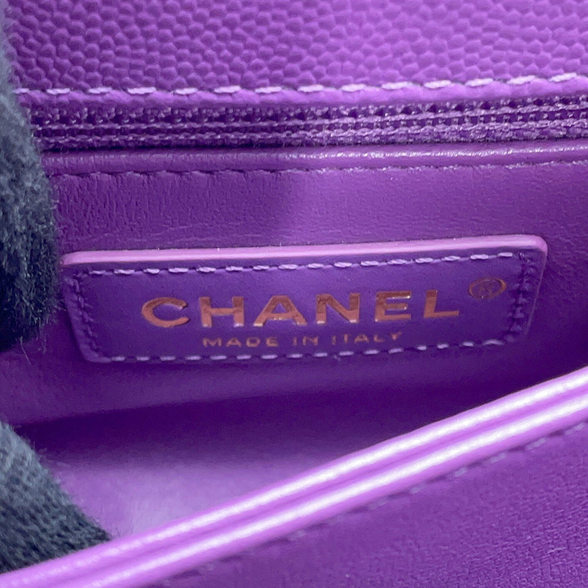 Chanel Matelasse Purple Grained Calfskin Handbag (Pre-Owned)