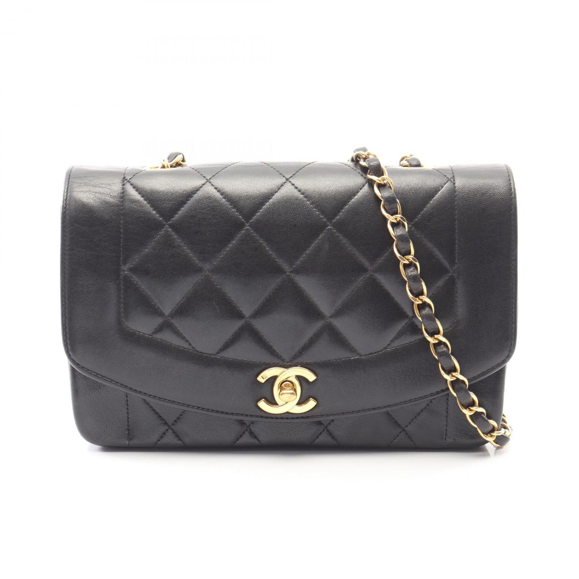 Chanel Black Leather Handbag Shoulder Bag (Pre-Owned)