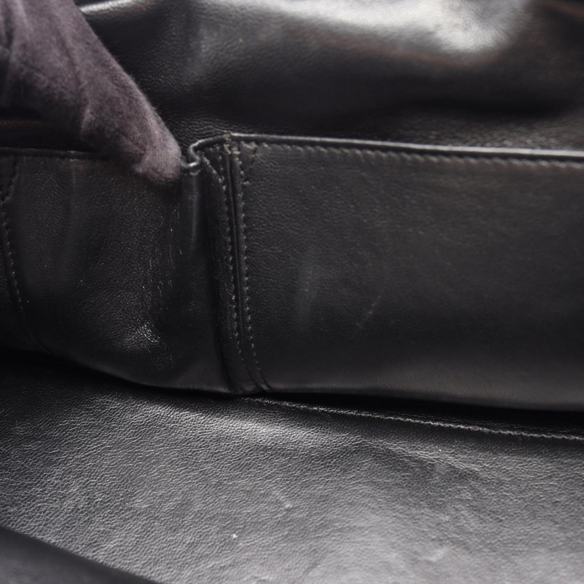 Christian Dior Black Leather Handbag (Pre-Owned)