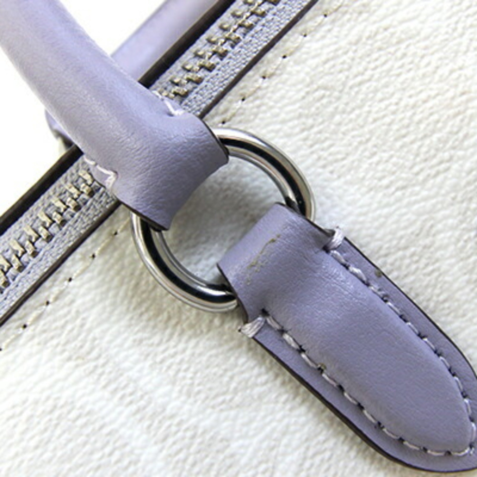 Coach Signature Off-White Pvc Leather Handbag (Pre-Owned)