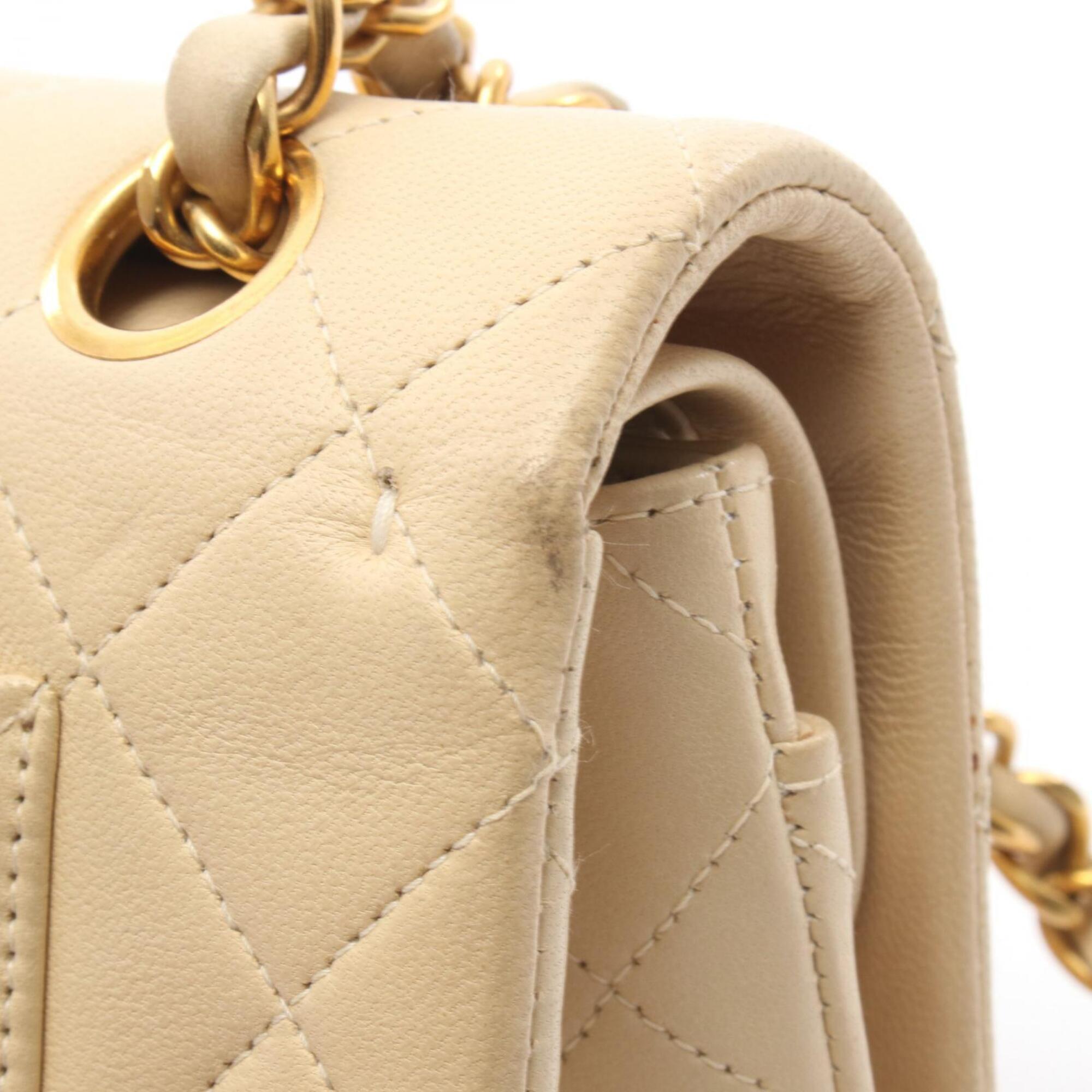 Chanel Beige Leather Handbag Shoulder Bag (Pre-Owned)