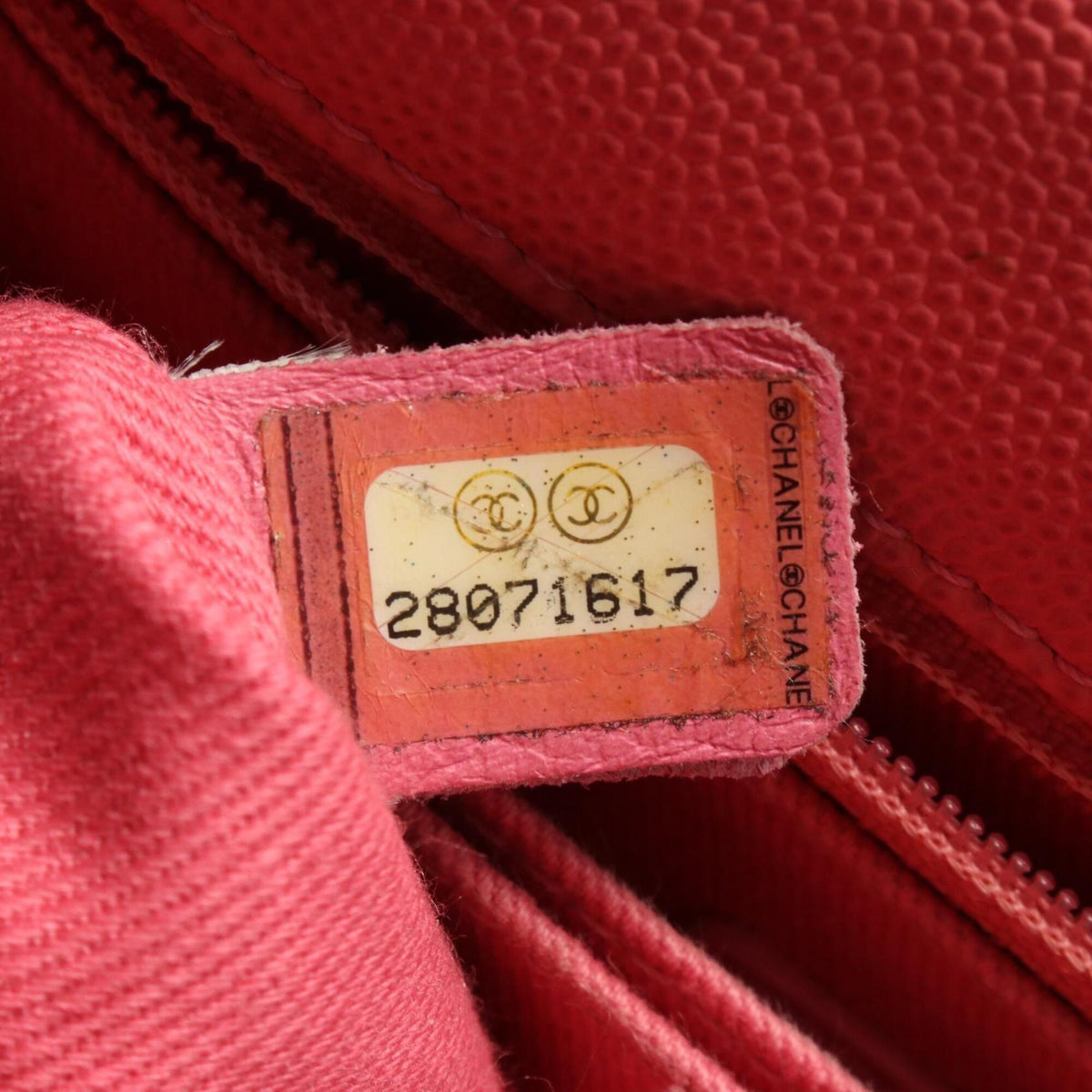Chanel Pink Grained Calfskin Handbag (Pre-Owned)