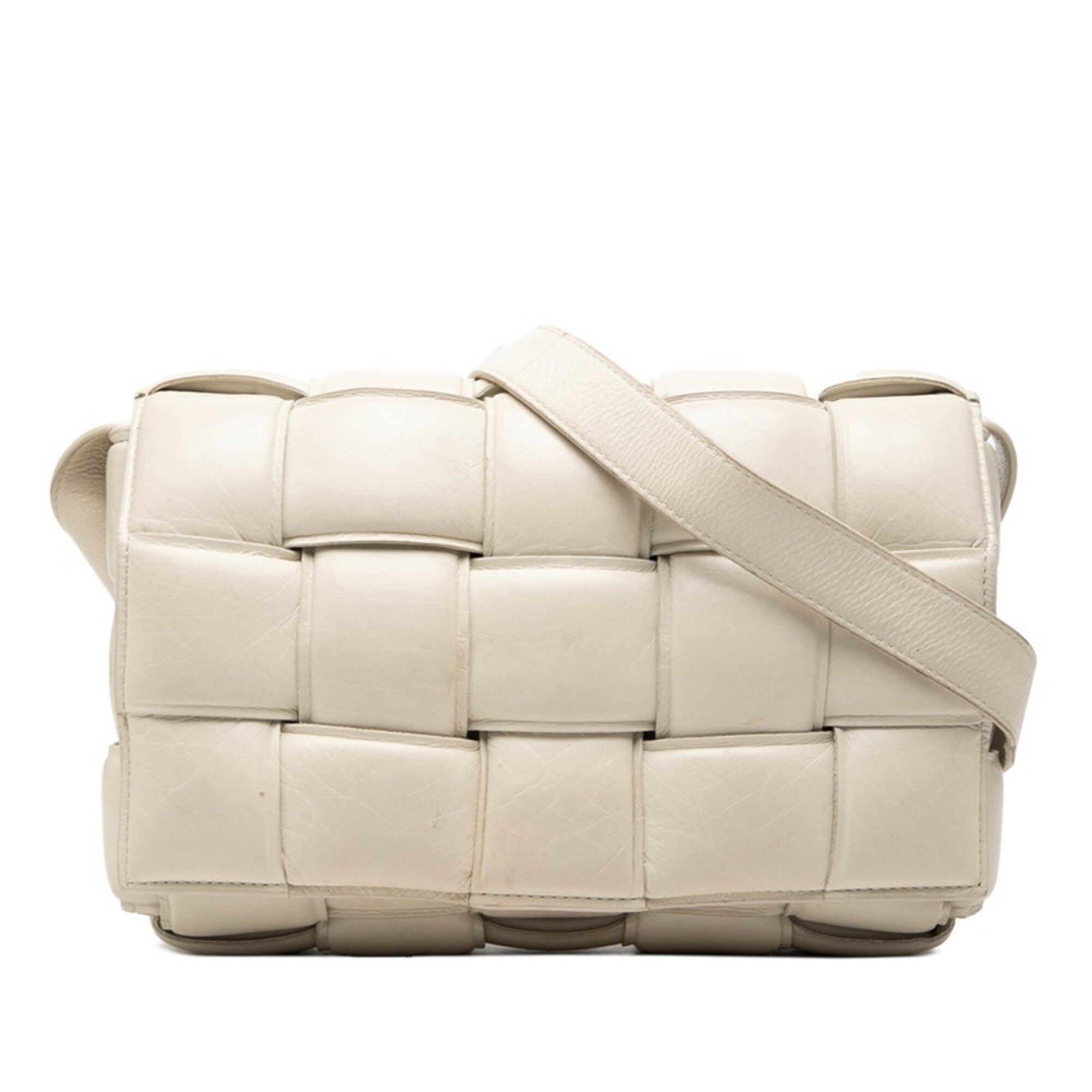 Bottega Veneta Ivory Leather Shoulder Bag (Pre-Owned)