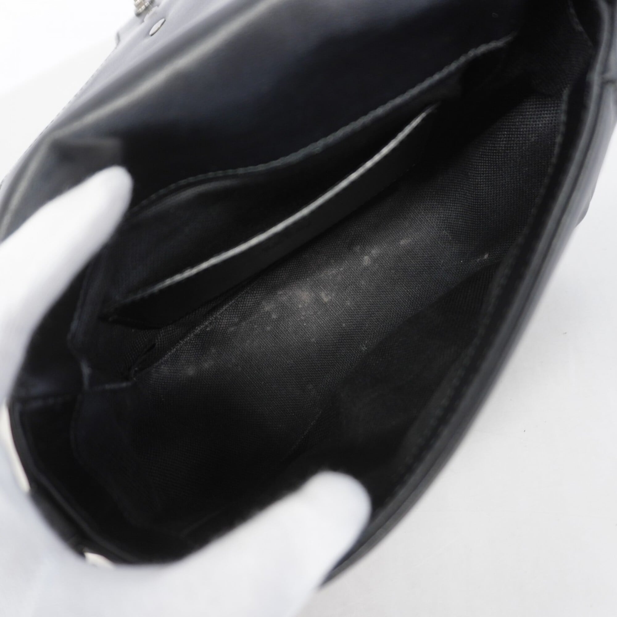 Gucci Black Leather Handbag (Pre-Owned)