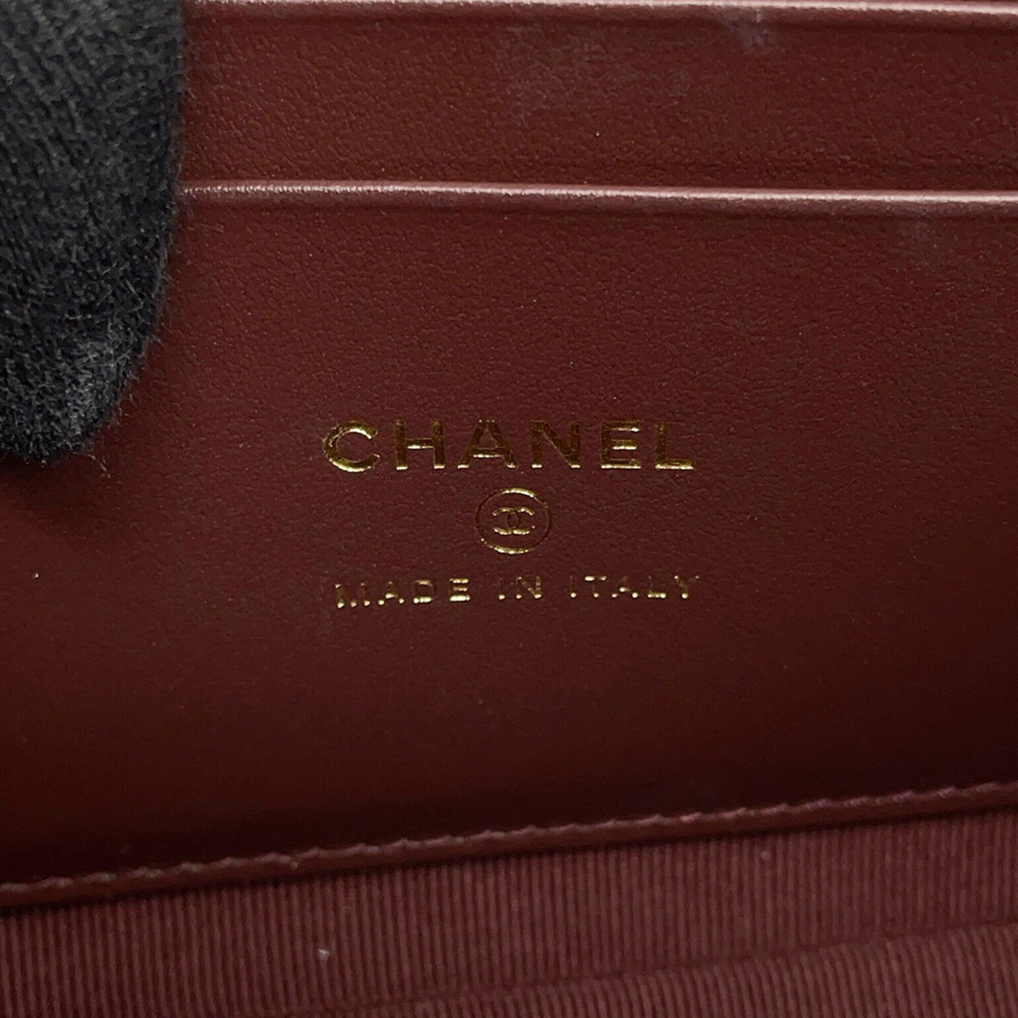 Chanel Matelasse Black Grained Calfskin Handbag Shoulder Bag (Pre-Owned)