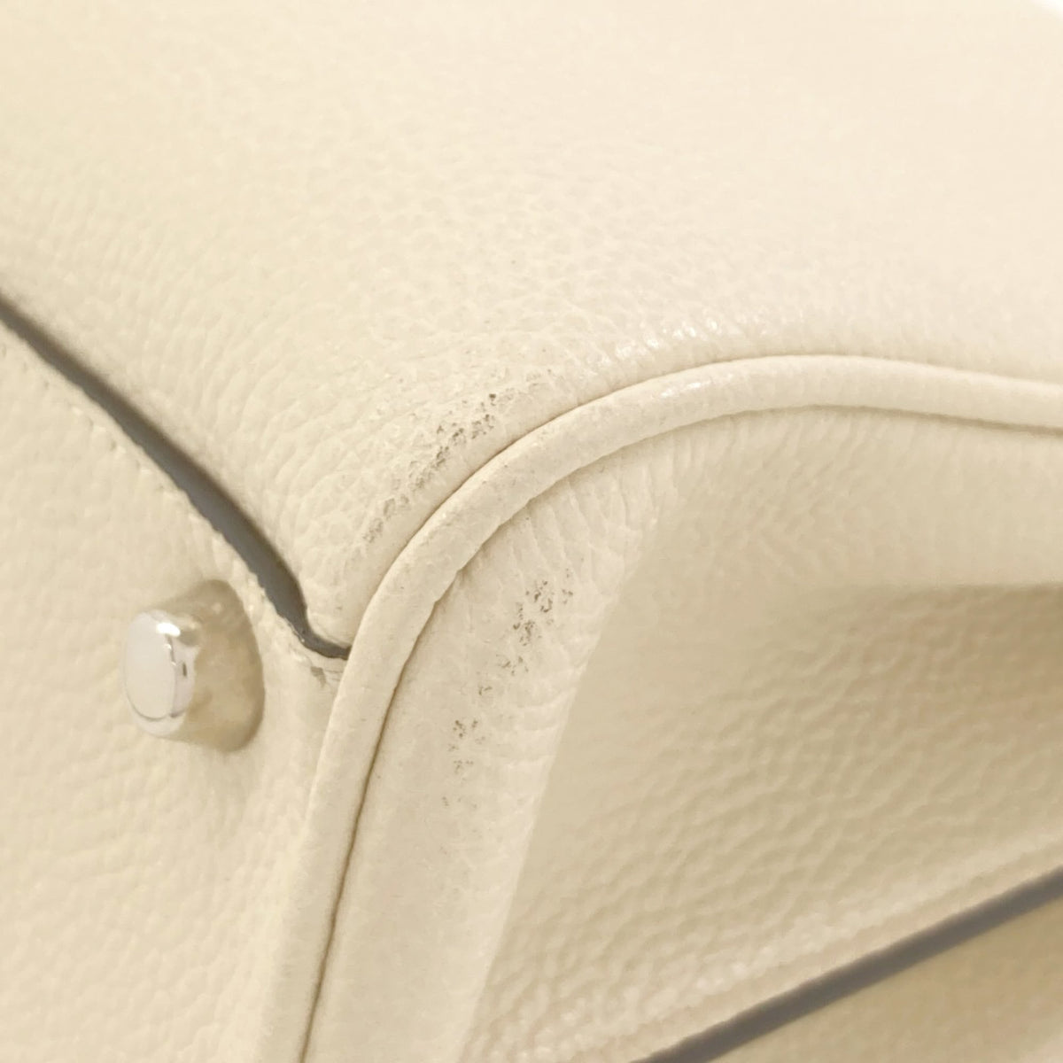 Gucci White Leather Handbag (Pre-Owned)