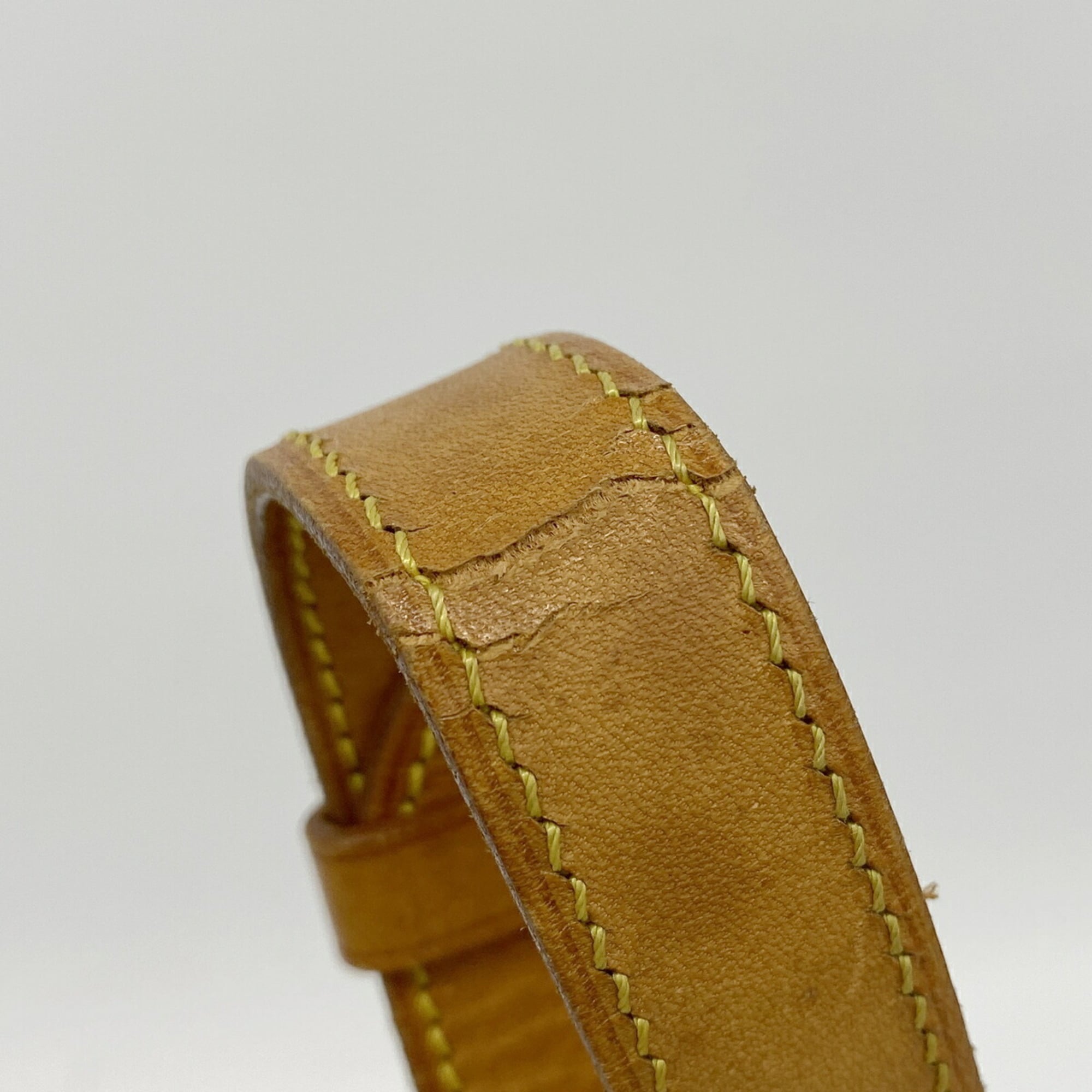 Louis Vuitton Brown Shoulder Bag (Pre-Owned)