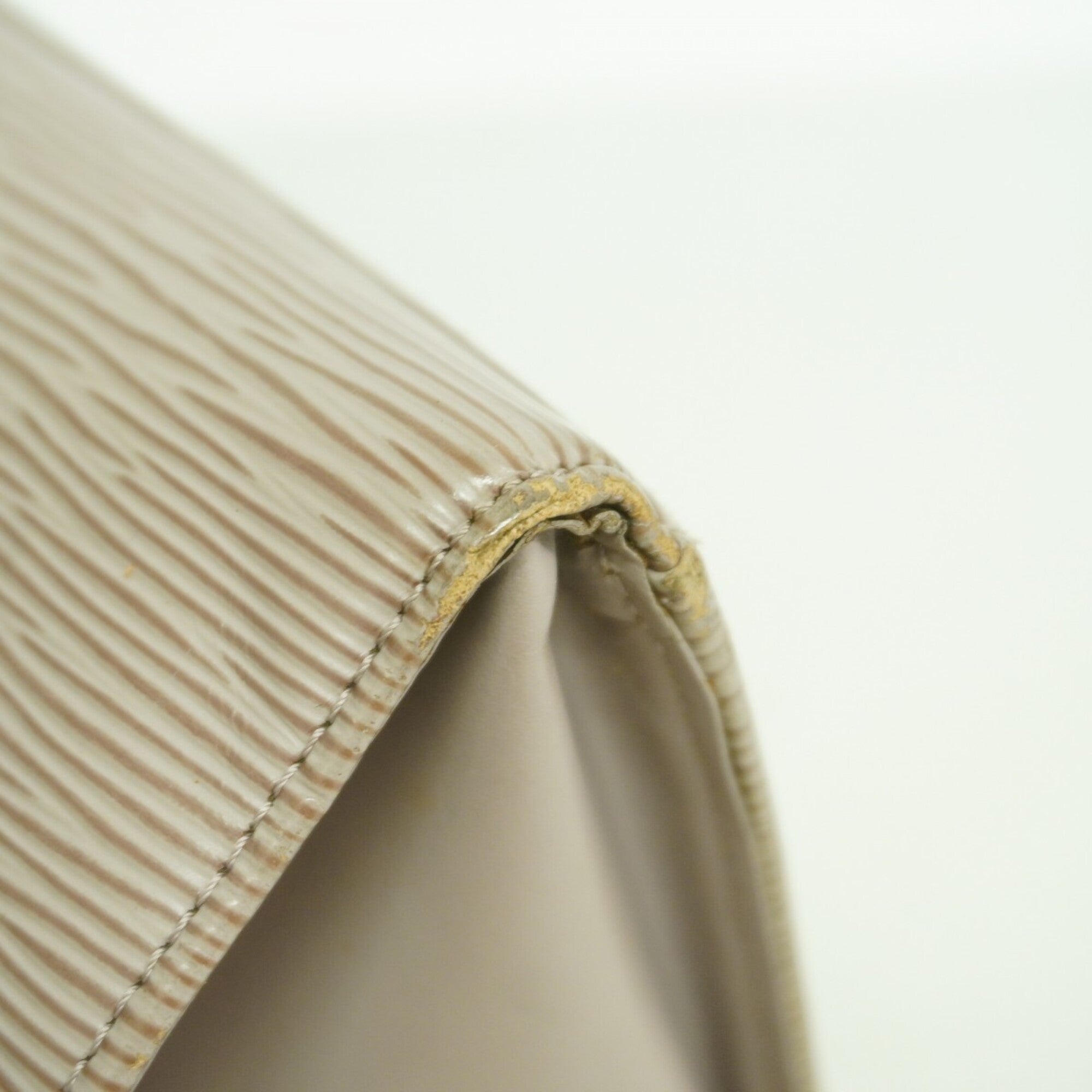 Louis Vuitton Gray Tote Bag (Pre-Owned)