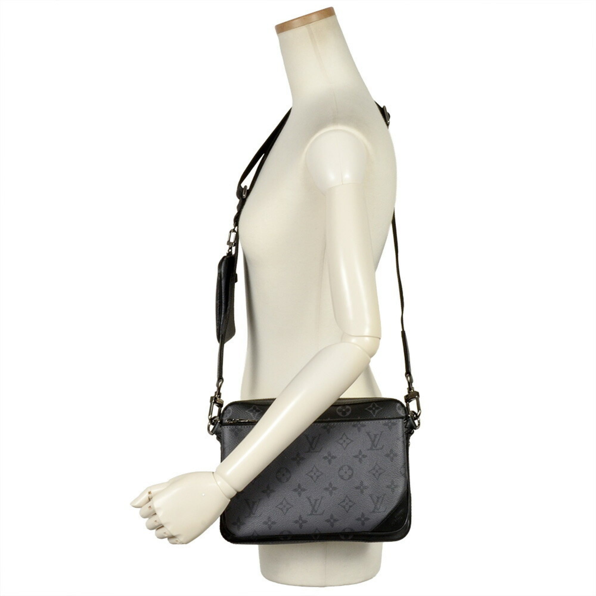 Louis Vuitton Black Monogram Eclipse Shoulder Bag (Pre-Owned)
