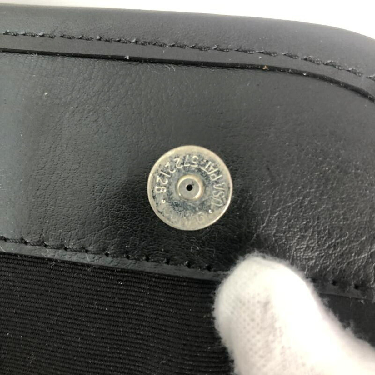 Coach Signature Black Signature Line Shoulder Bag (Pre-Owned)