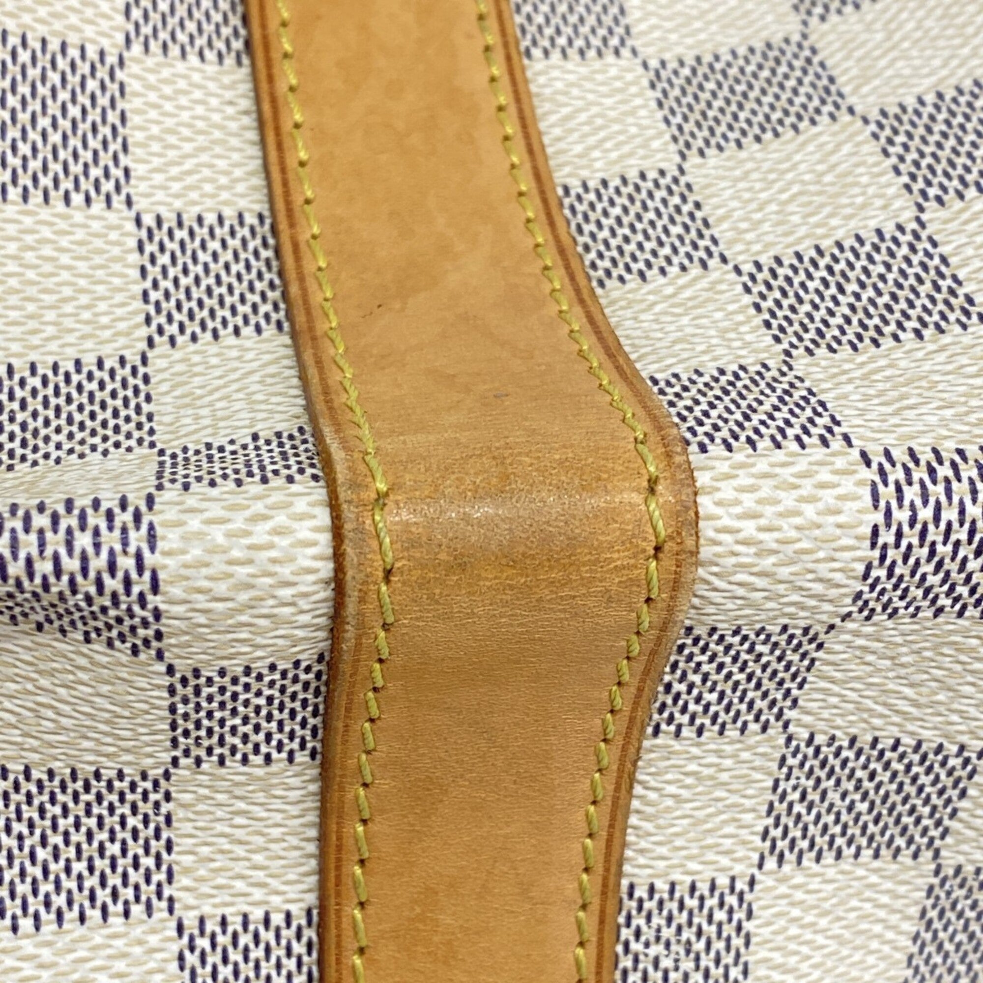 Louis Vuitton White Boston Bag (Pre-Owned)