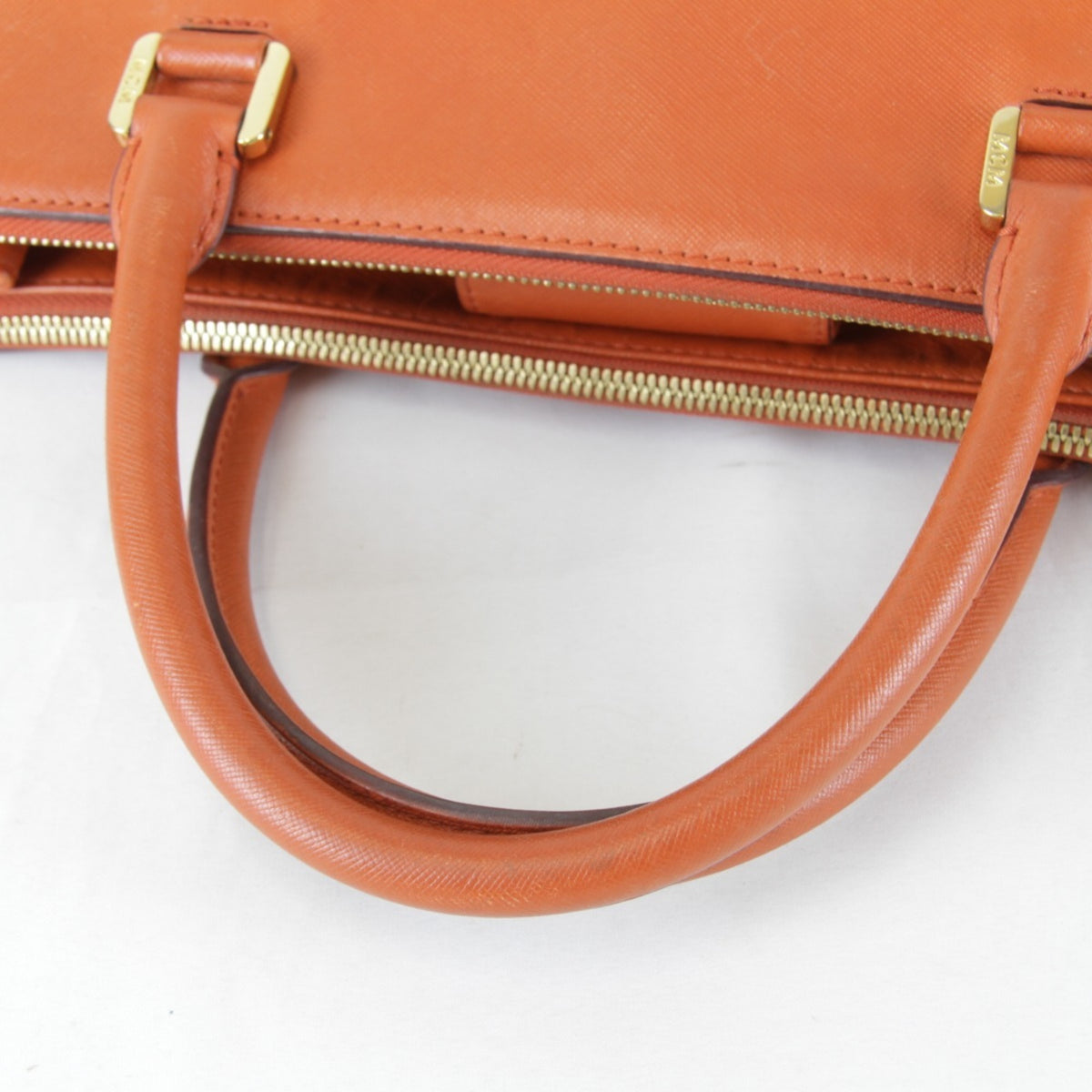 Mcm Orange Leather Shoulder Bag (Pre-Owned)