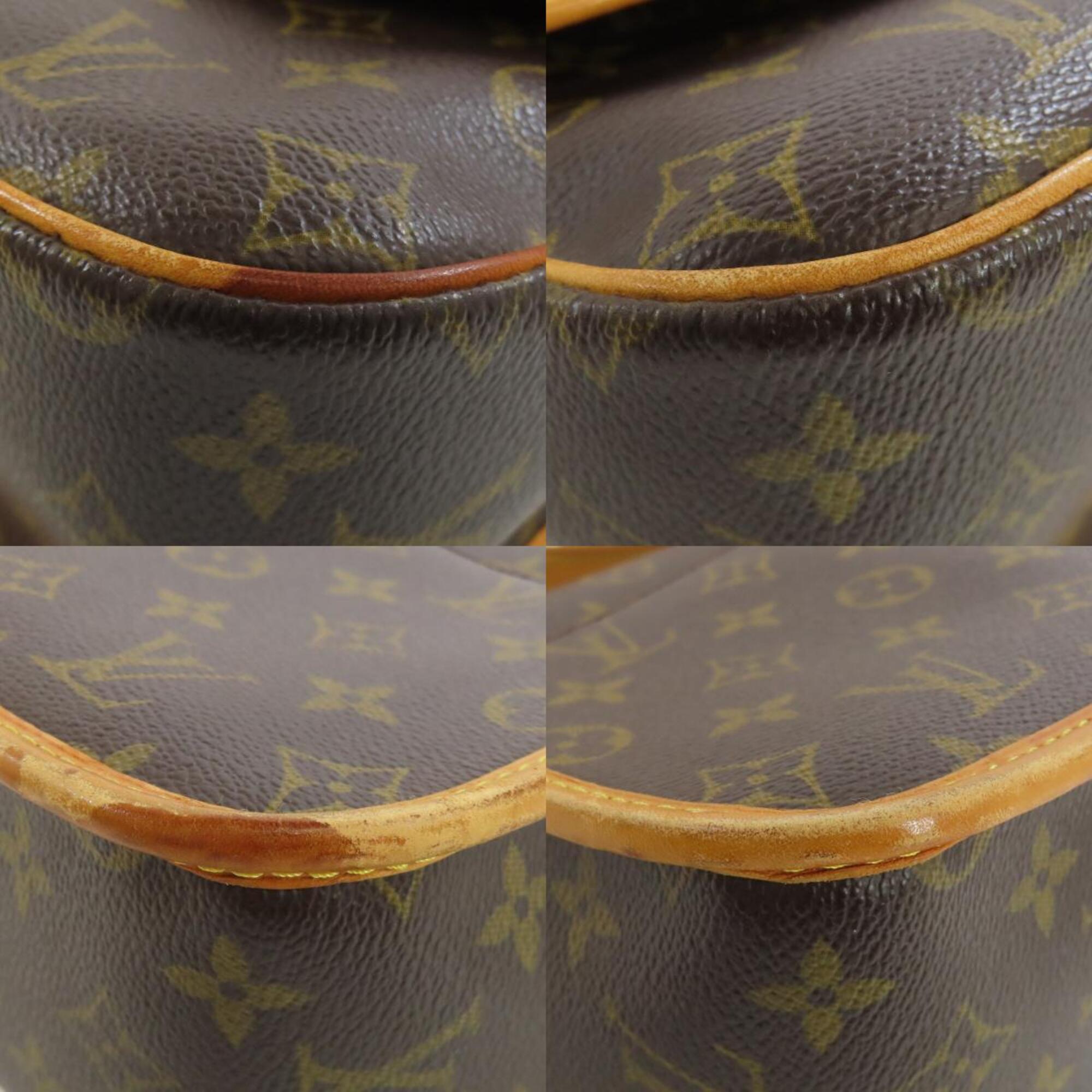Louis Vuitton Monogram Monogram Shoulder Bag (Pre-Owned)