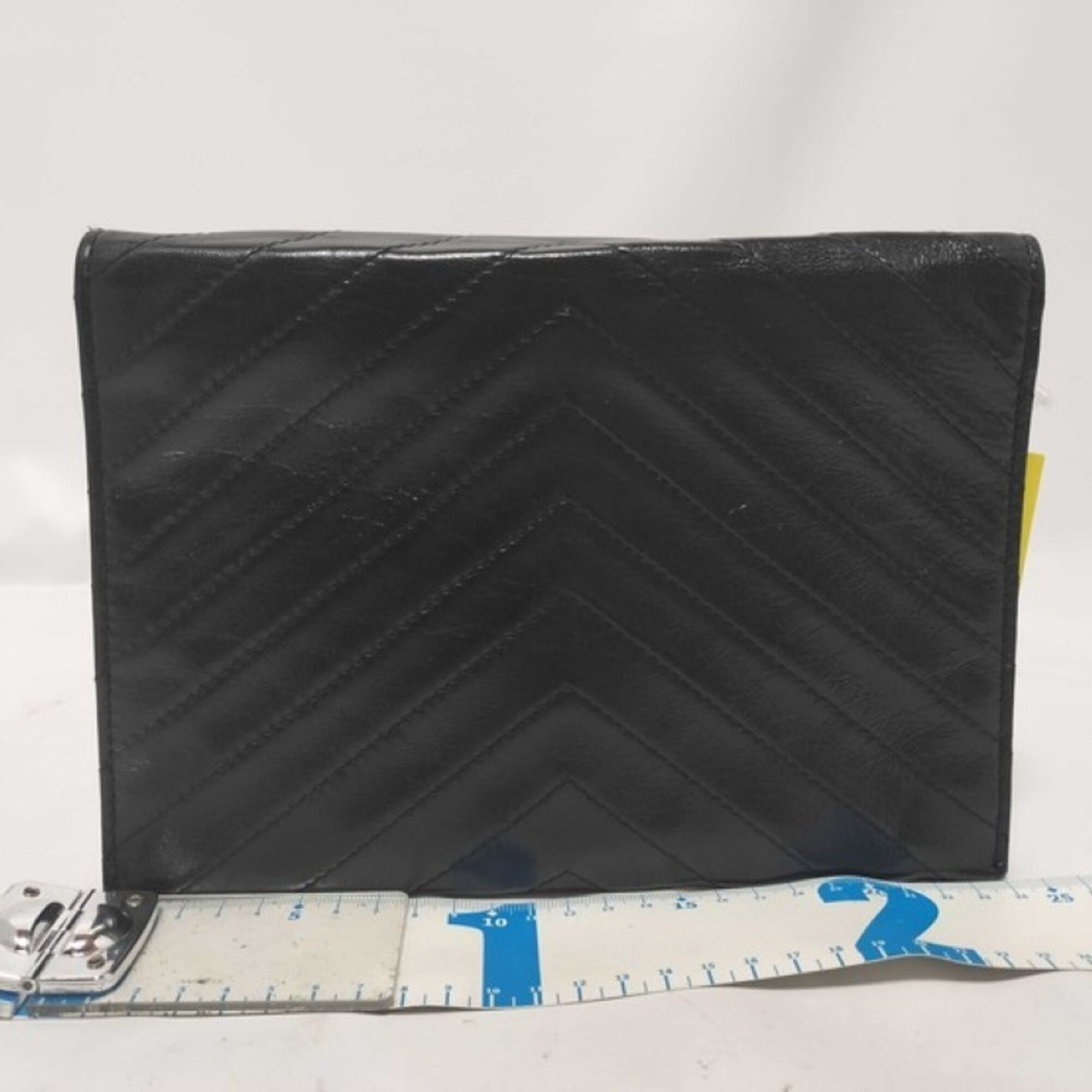 Yves Saint Laurent Black Leather Clutch Bag (Pre-Owned)