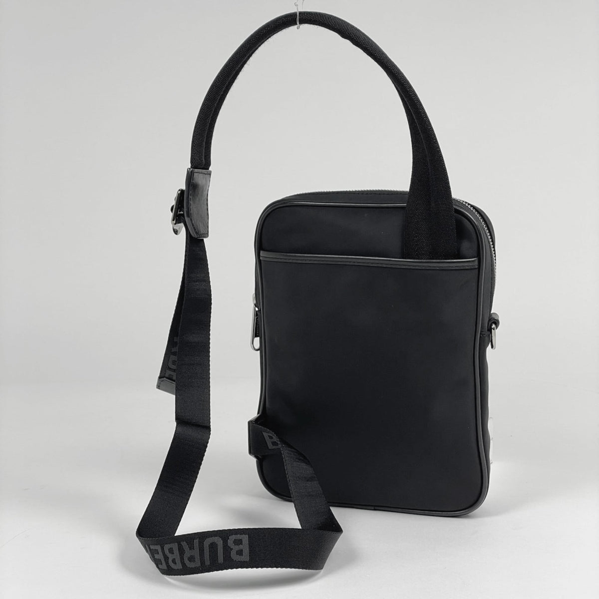 Burberry Black Nylon Leather Sling Bag (Pre-Owned)