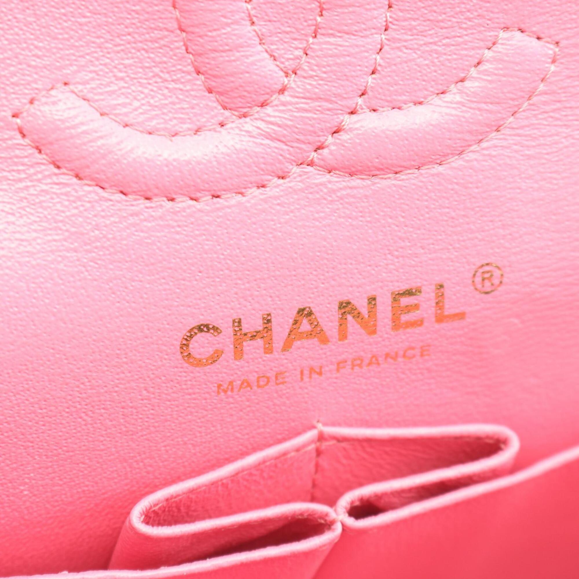 Chanel Pink Leather Handbag Shoulder Bag (Pre-Owned)