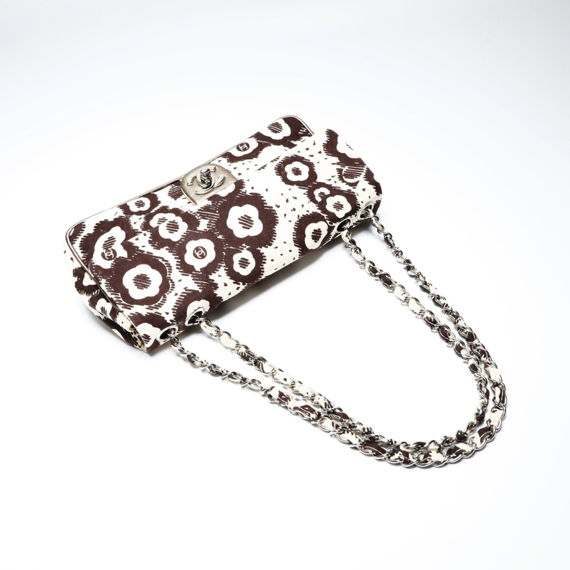 Chanel Beige Brown Shoulder Bag (Pre-Owned)