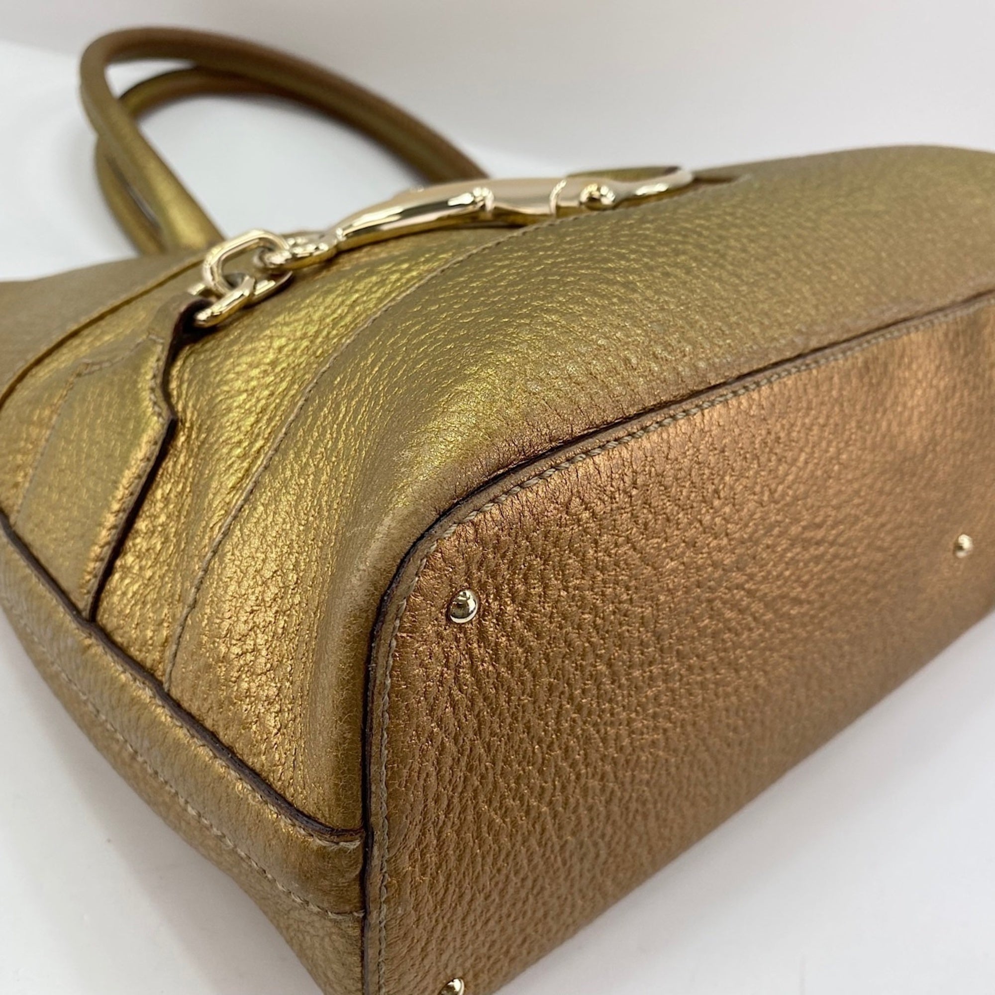 Gucci Horsebit Gold Leather Handbag (Pre-Owned)
