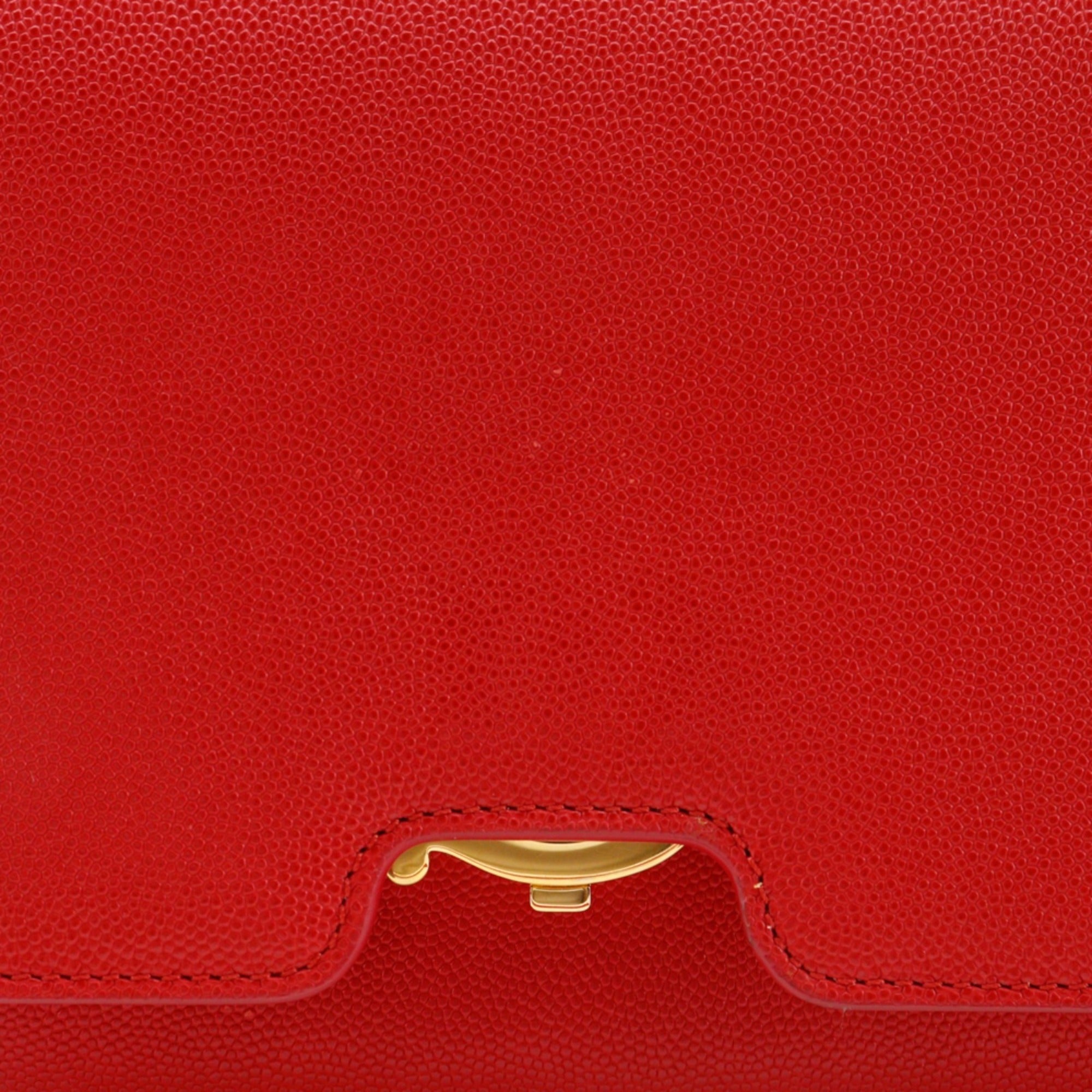 Burberry Red Color Leather Shoulder Bag (Pre-Owned)