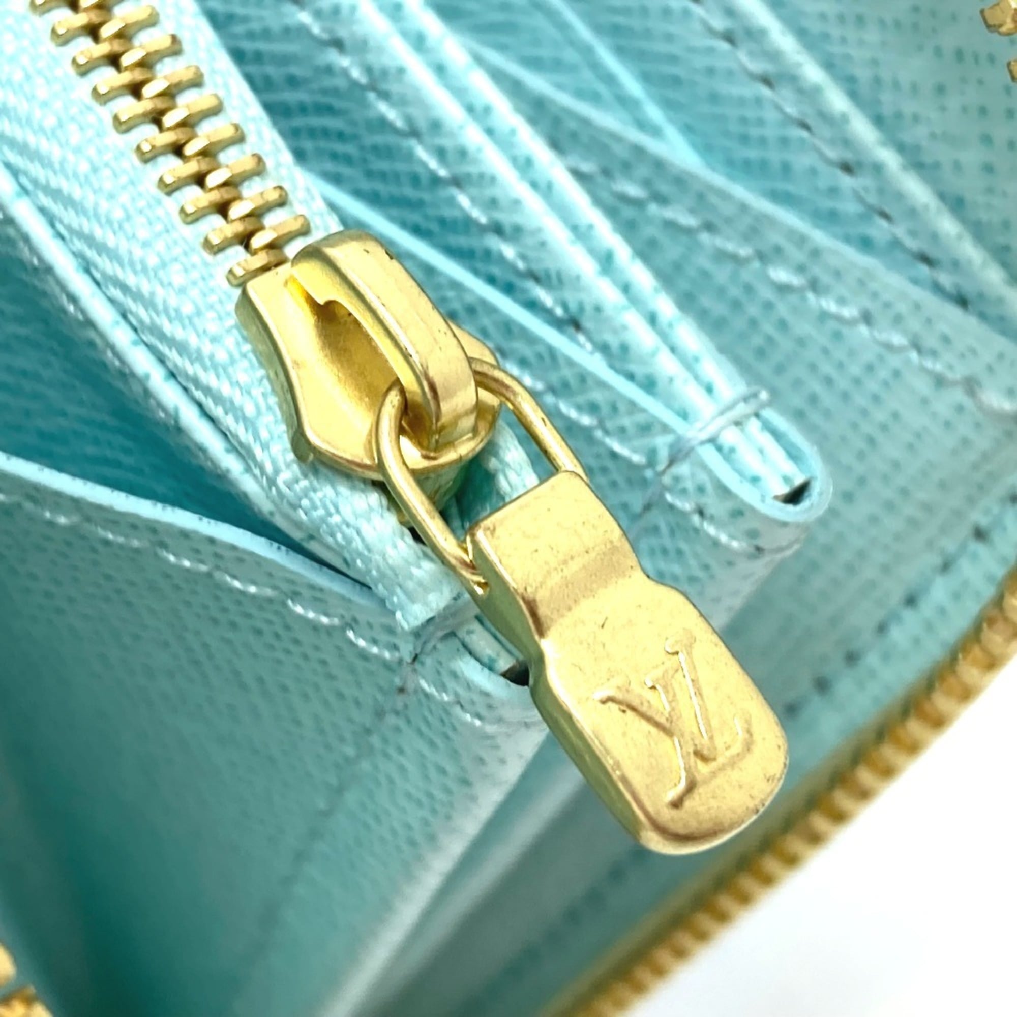 Louis Vuitton Monogram Blue Monogram Long Wallet (Bi-Fold) (Pre-Owned)
