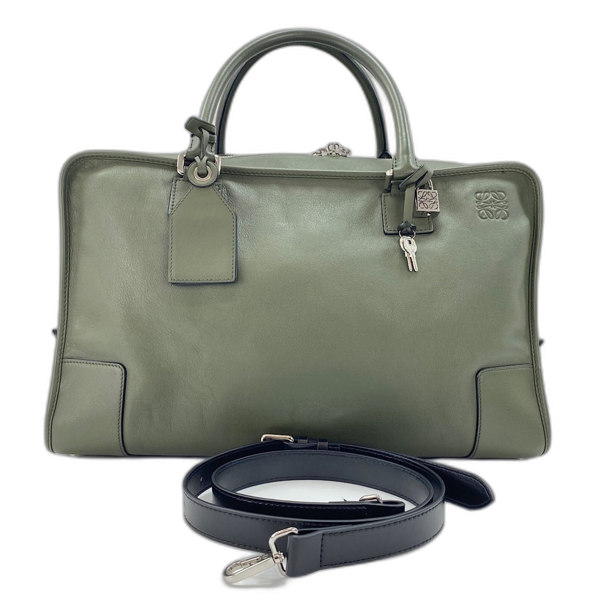 Loewe Amazona Green Leather Handbag (Pre-Owned)