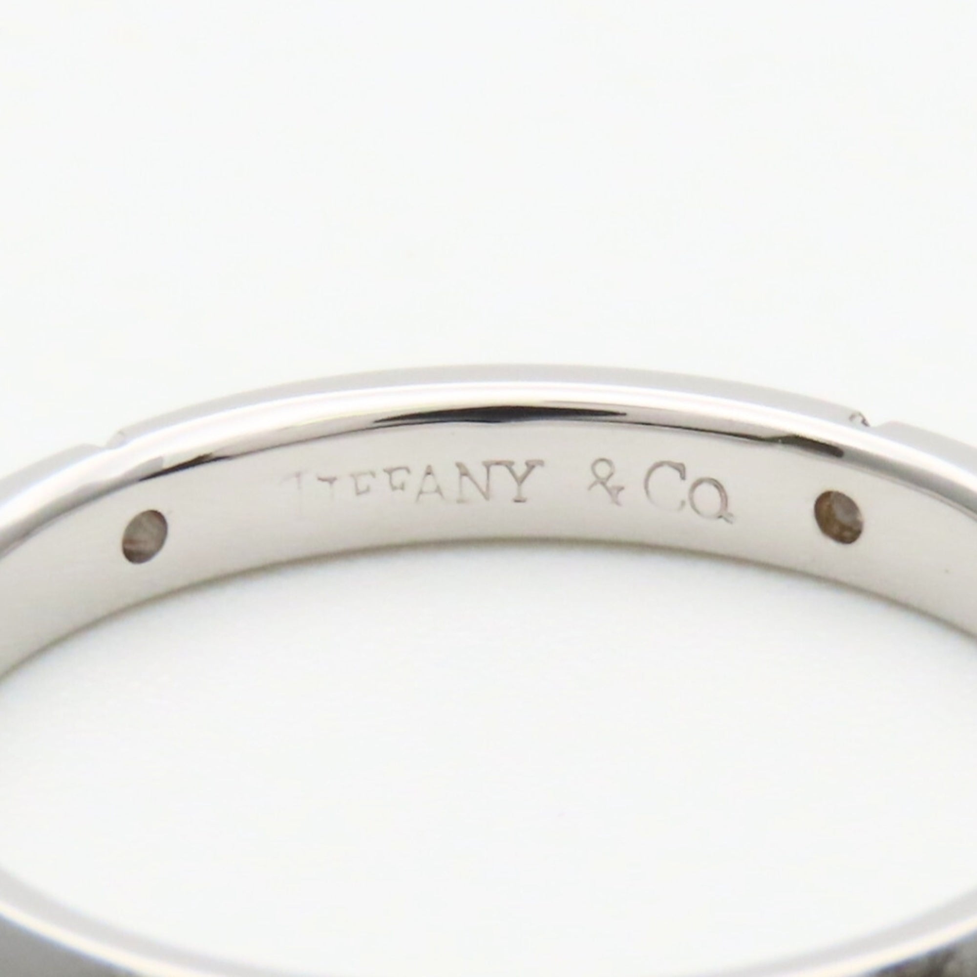 Tiffany White Gold White Gold (18K) Band Ring (Pre-Owned)