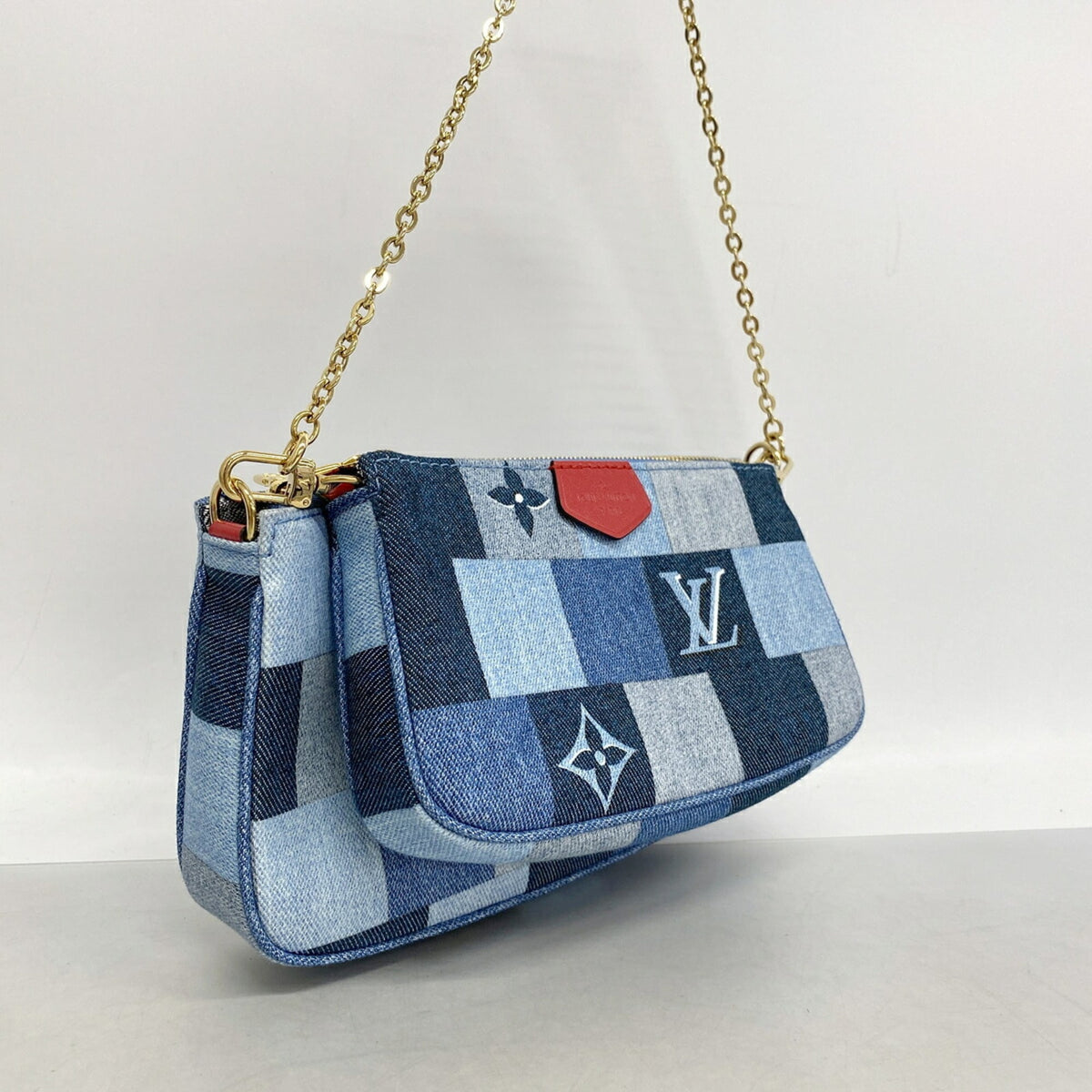 Louis Vuitton Blue Red Color Handbag (Pre-Owned)