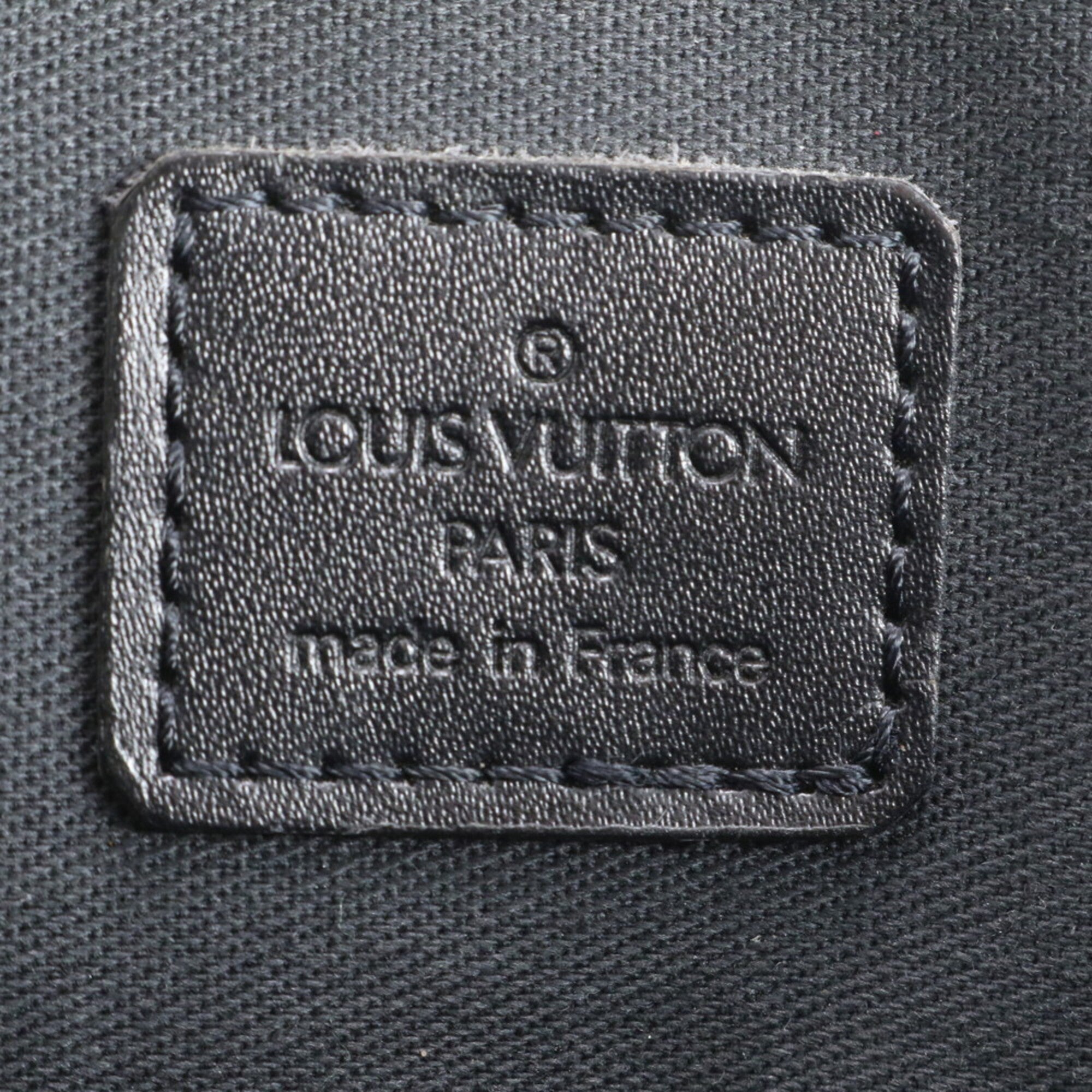 Louis Vuitton Monogram Glace Coffee Monogram Glacé Monogram Messenger Bag Shoulder Bag (Pre-Owned)