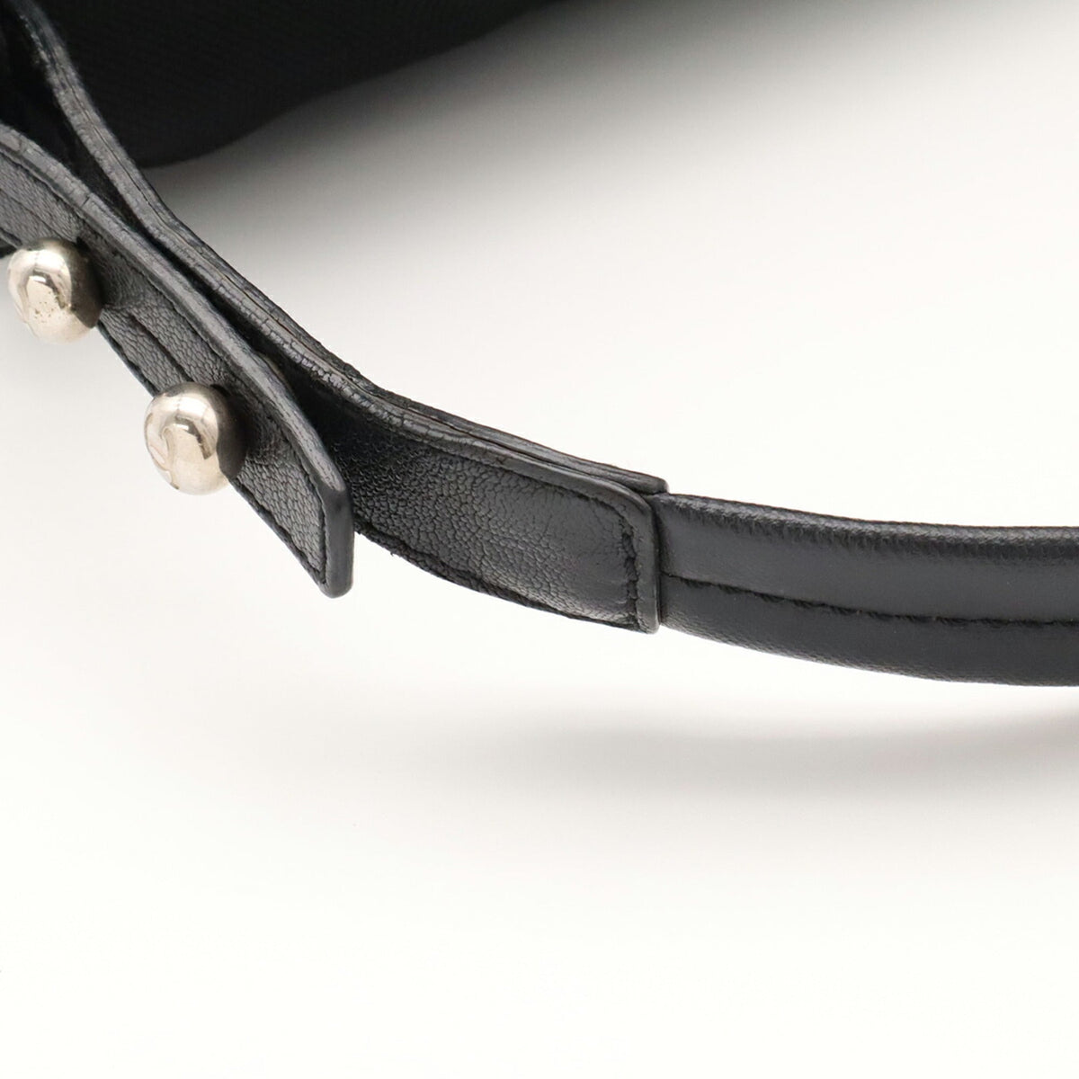 Chanel Black Coated Canvas Leather Shoulder Bag (Pre-Owned)