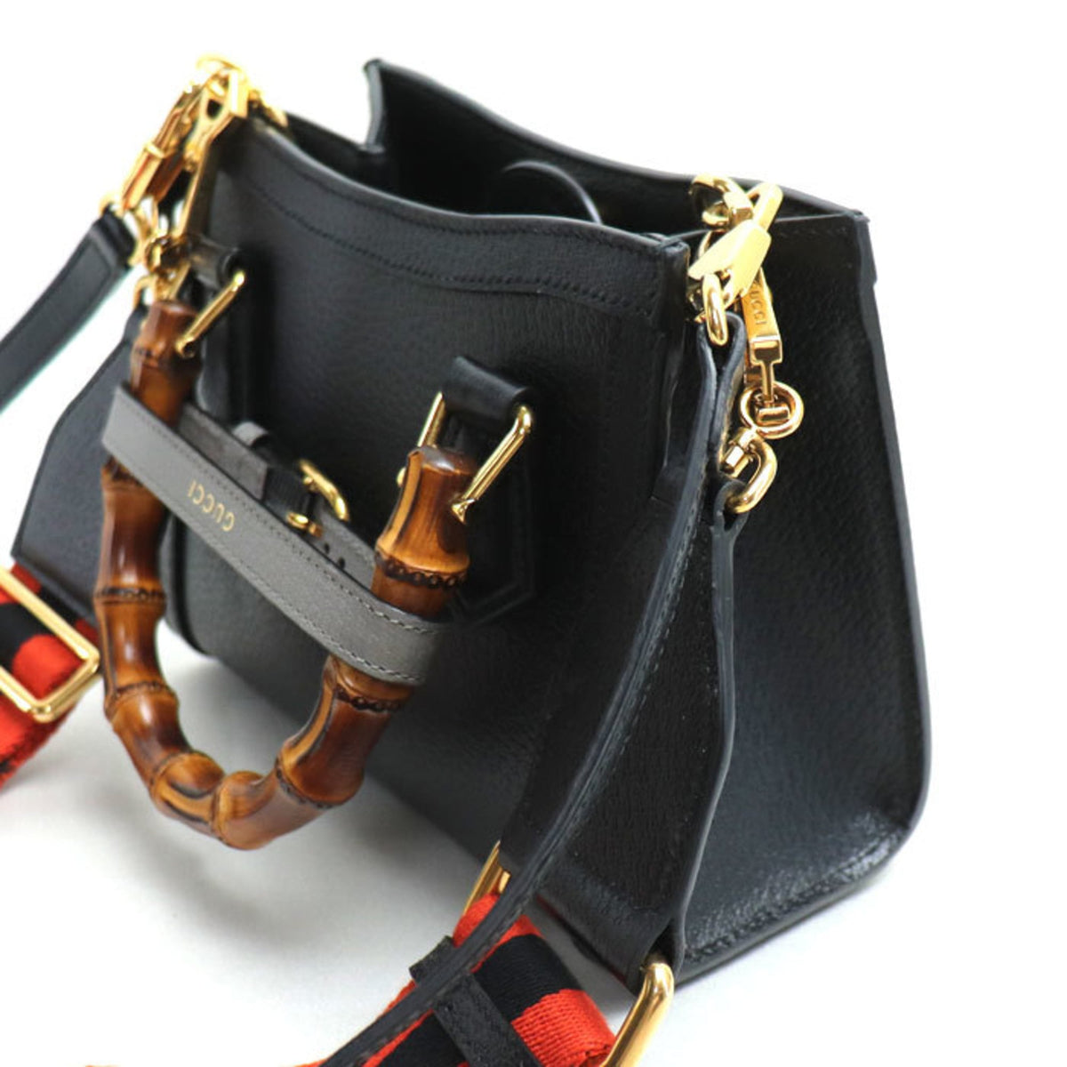 Gucci Black Leather Shoulder Bag (Pre-Owned)