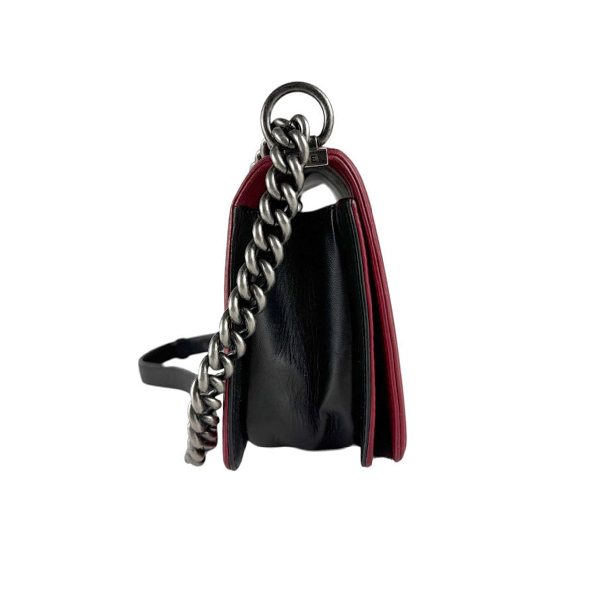 Chanel Black Red Color Leather Shoulder Bag (Pre-Owned)