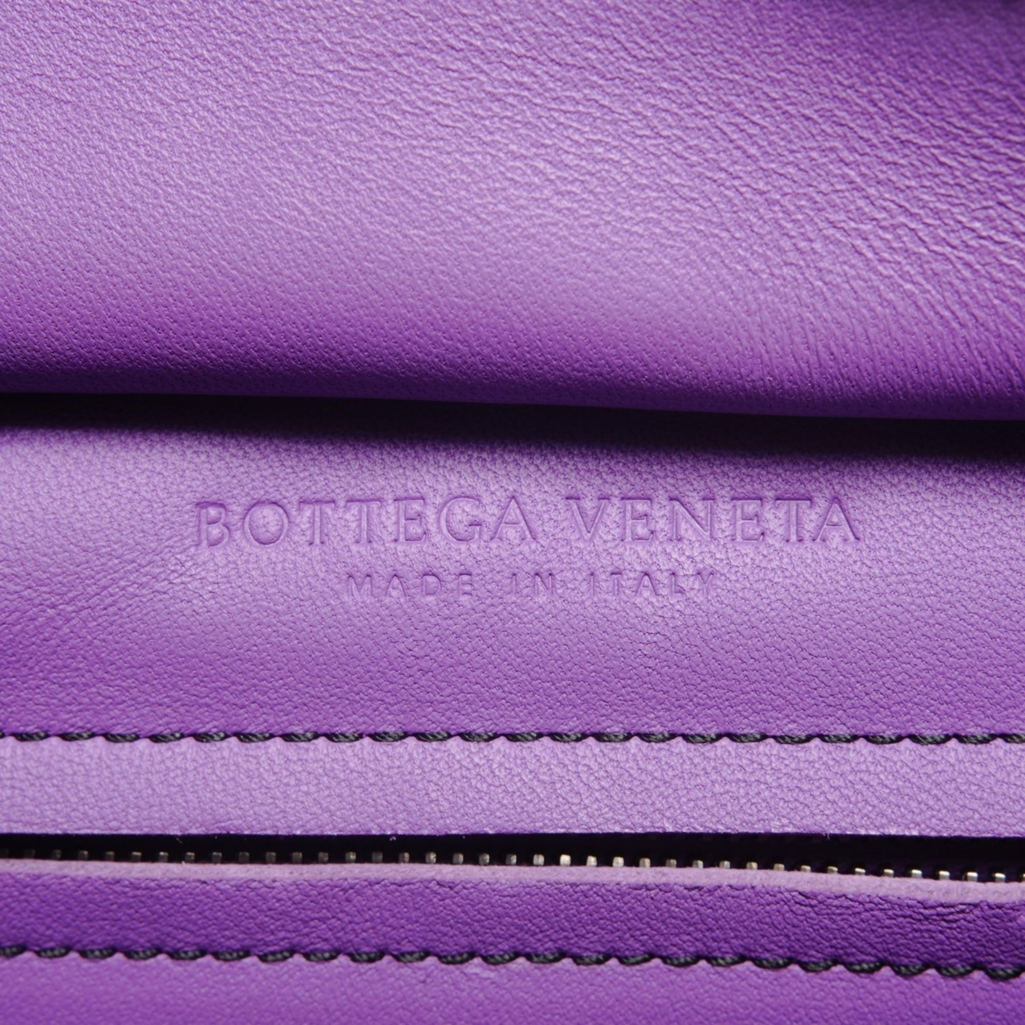Bottega Veneta Intrecciato Purple Handbag (Pre-Owned)