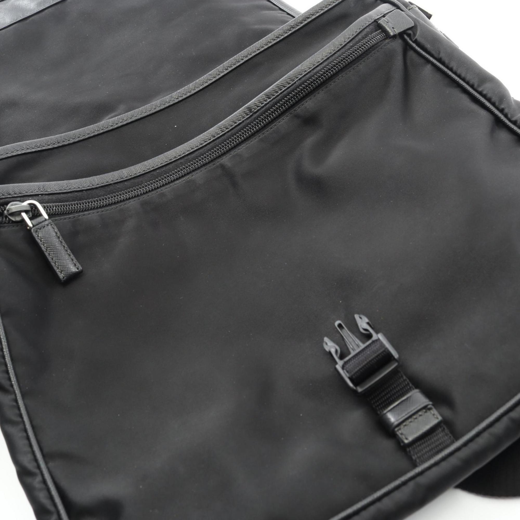 Prada Black Nylon Saffiano Triangle Shoulder Bag (Pre-Owned)