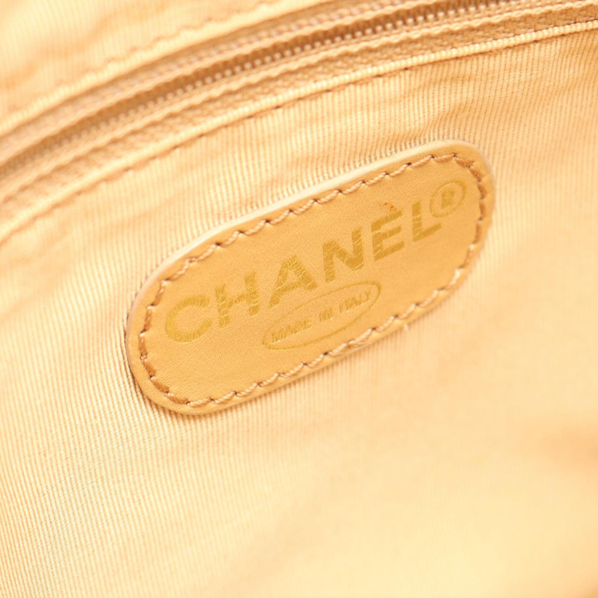 Chanel Beige Leather Handbag Tote Bag (Pre-Owned)