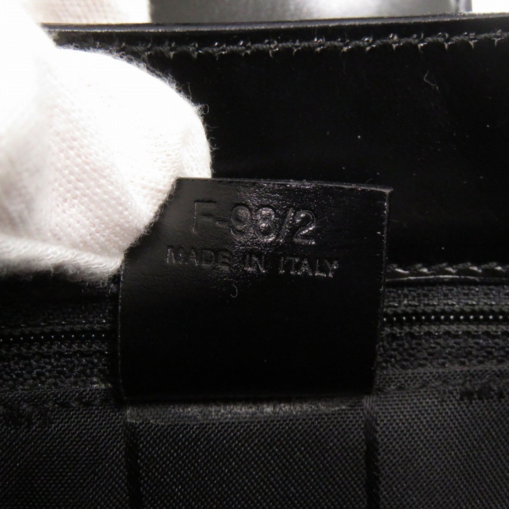 Celine Black Leather Shoulder Bag (Pre-Owned)