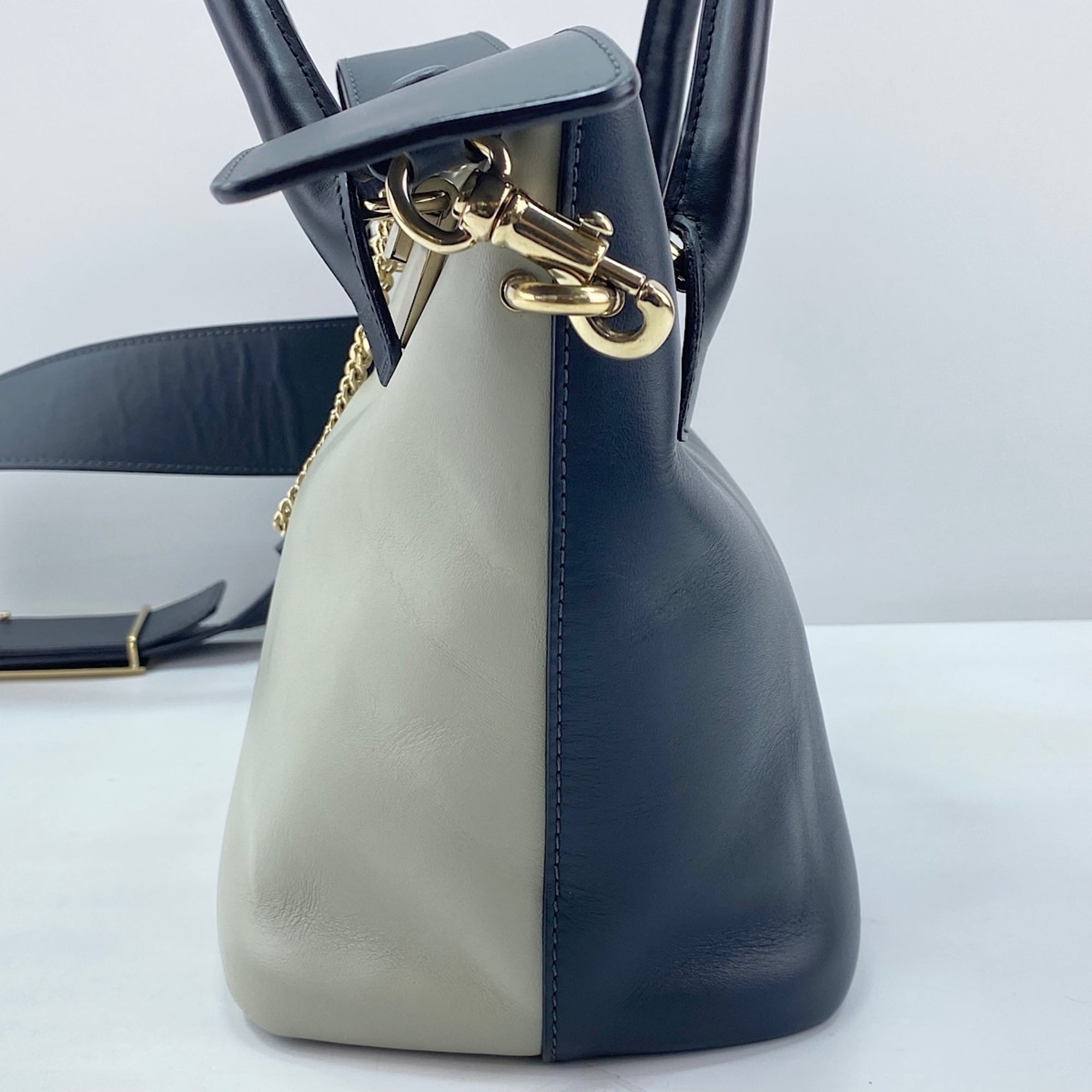 Chloé Baylee Multi-Color Handbag (Pre-Owned)